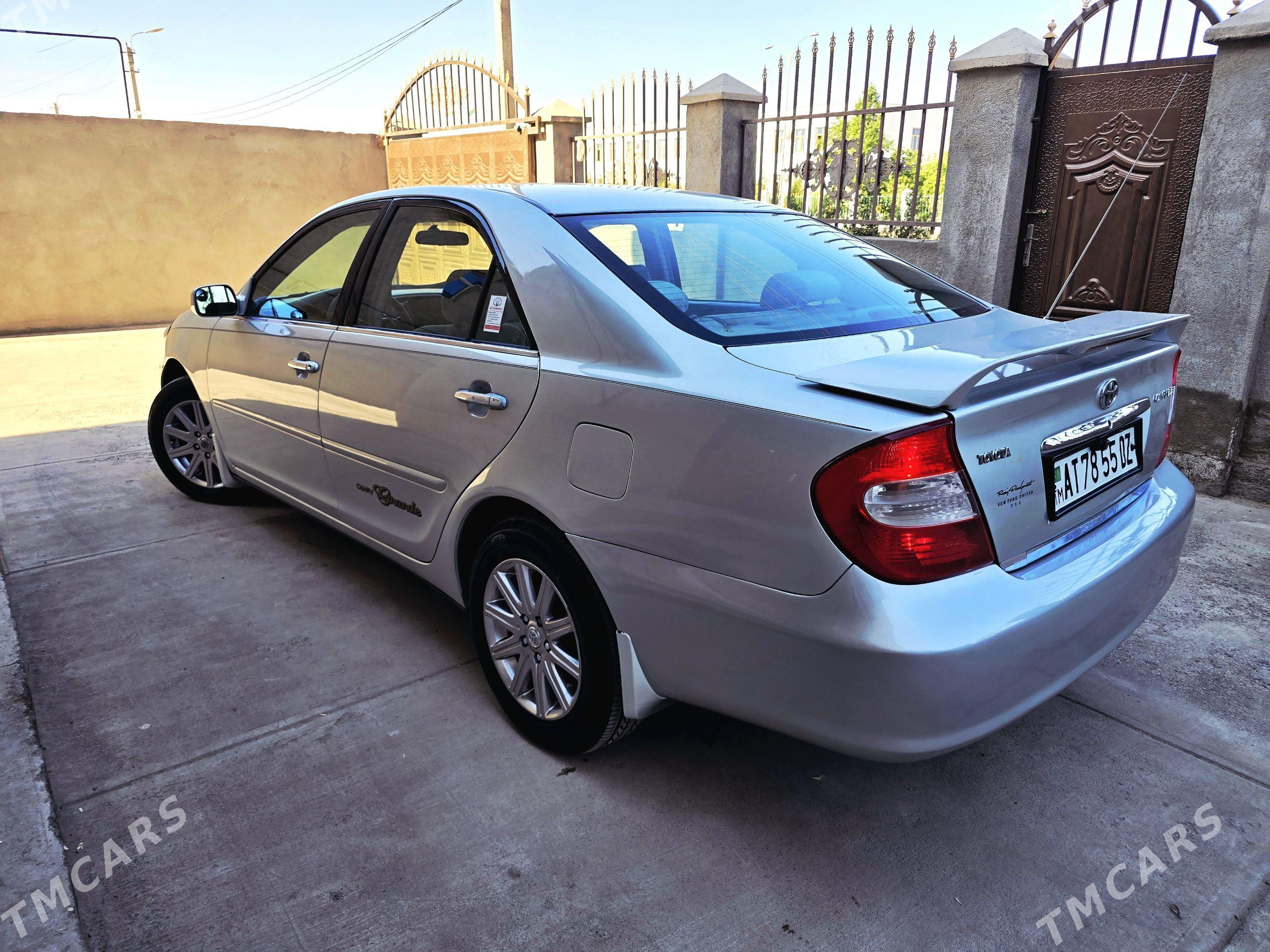 Toyota Camry 2003 - 174 000 TMT - Дашогуз - img 1