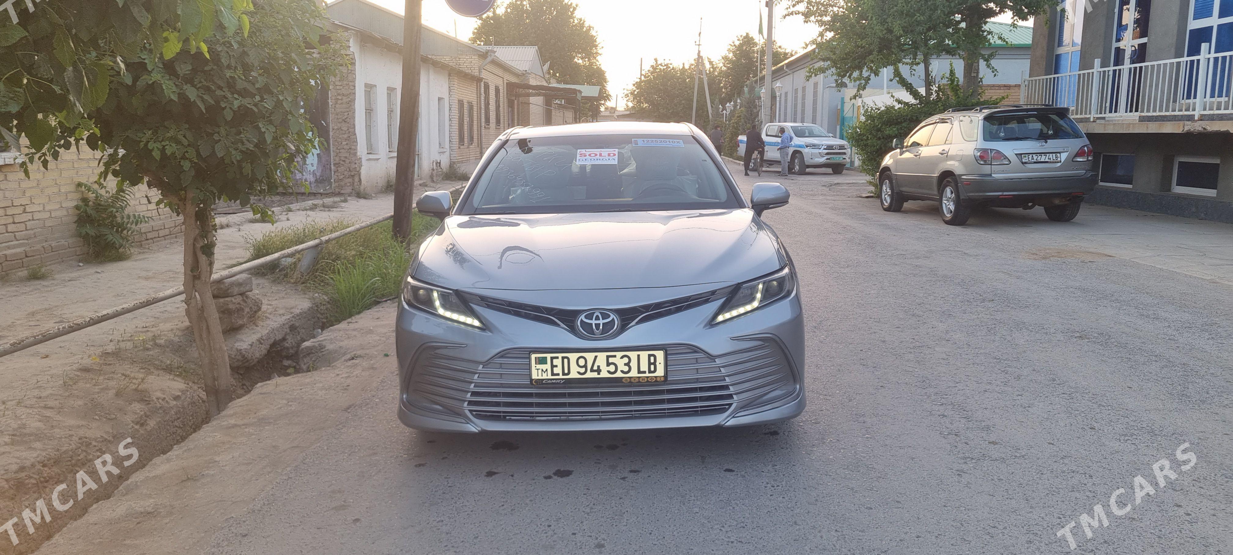 Toyota Camry 2021 - 285 000 TMT - Керки - img 1