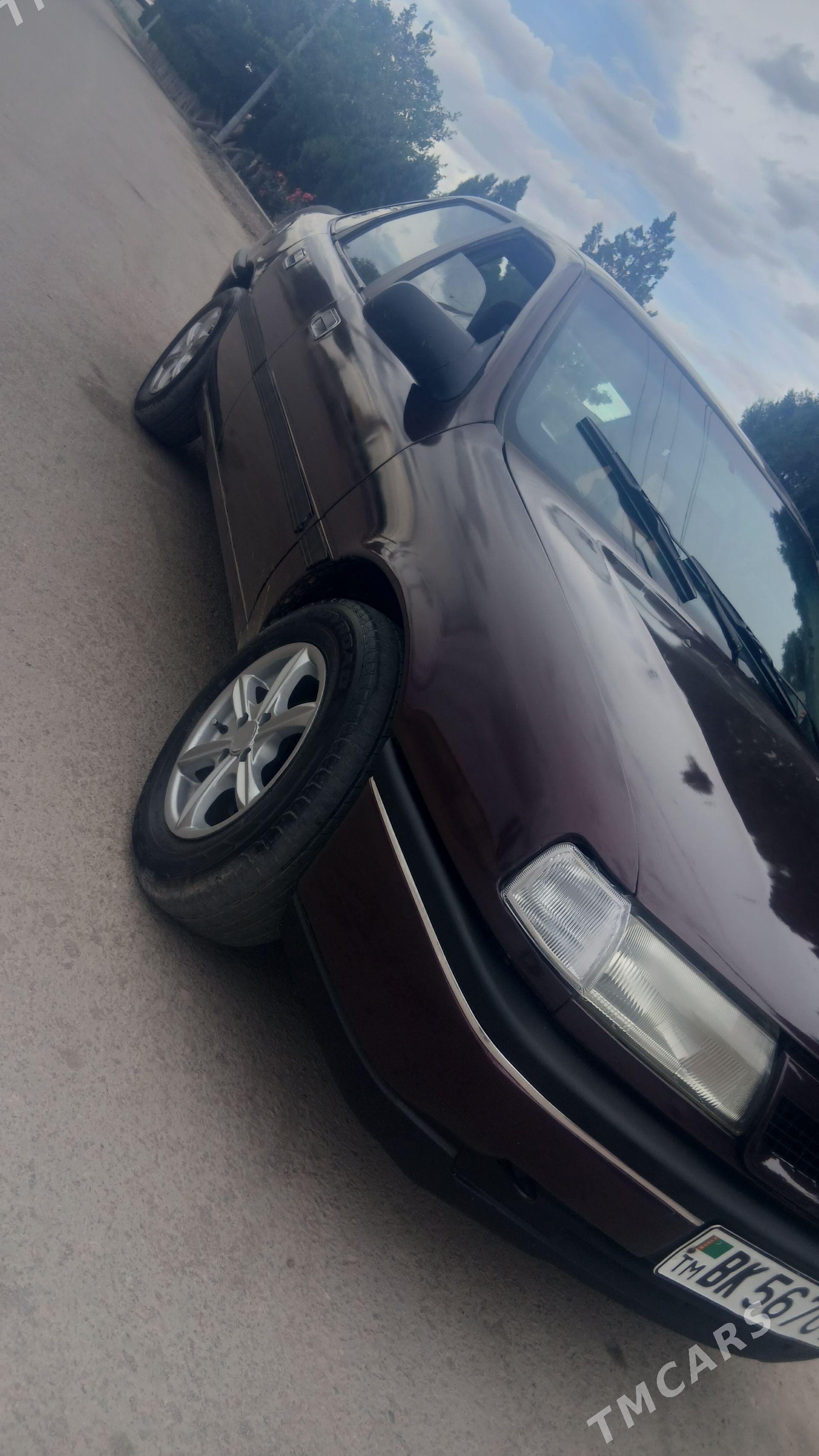 Opel Vectra 1992 - 40 000 TMT - Шабатский этрап - img 1