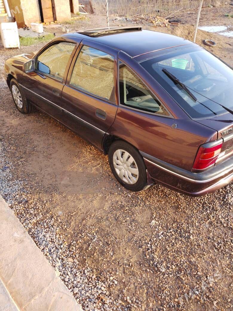Opel Vectra 1993 - 36 000 TMT - Байрамали - img 1