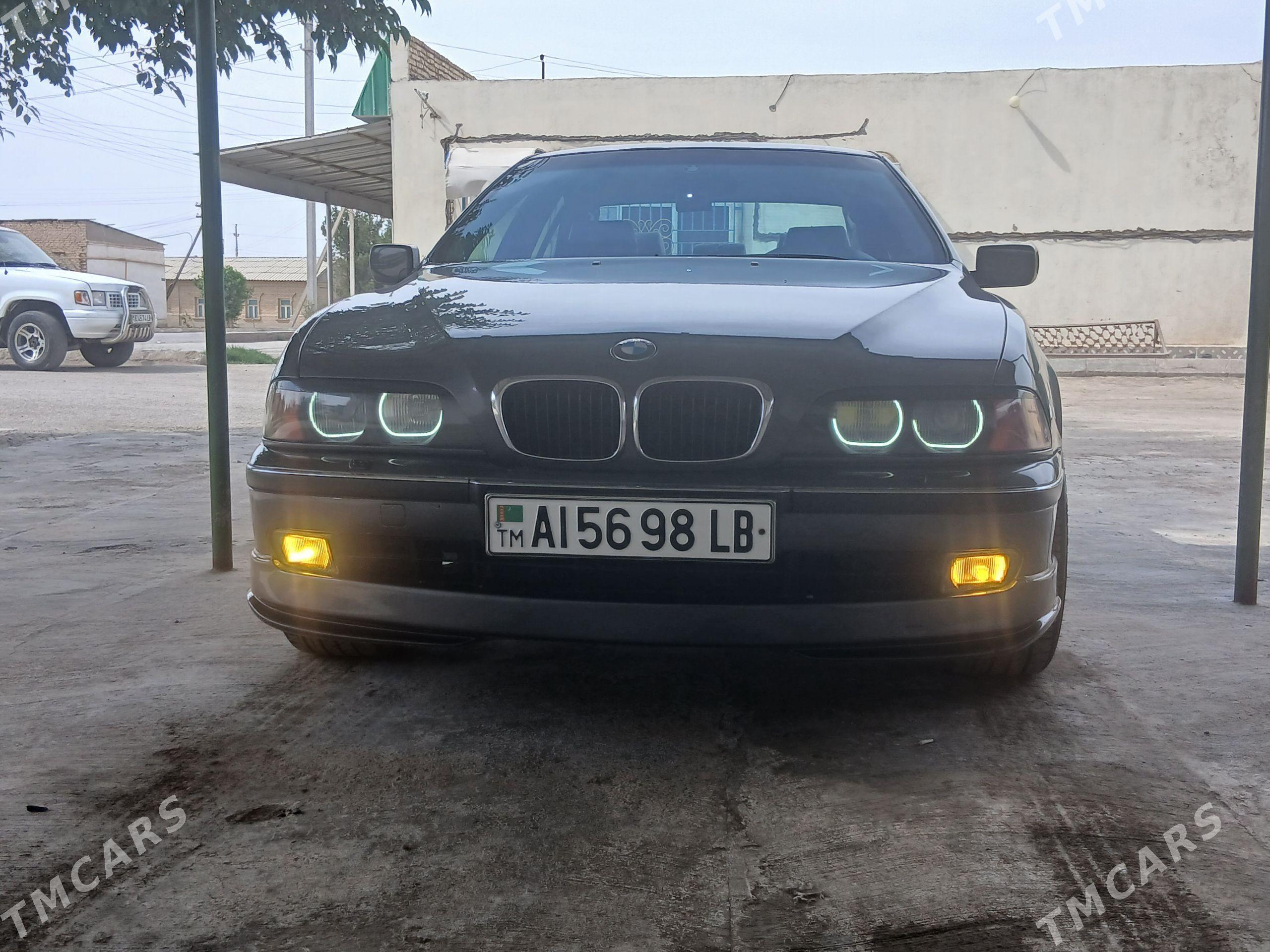 BMW 5 Series 1999 - 140 000 TMT - Дянев - img 1
