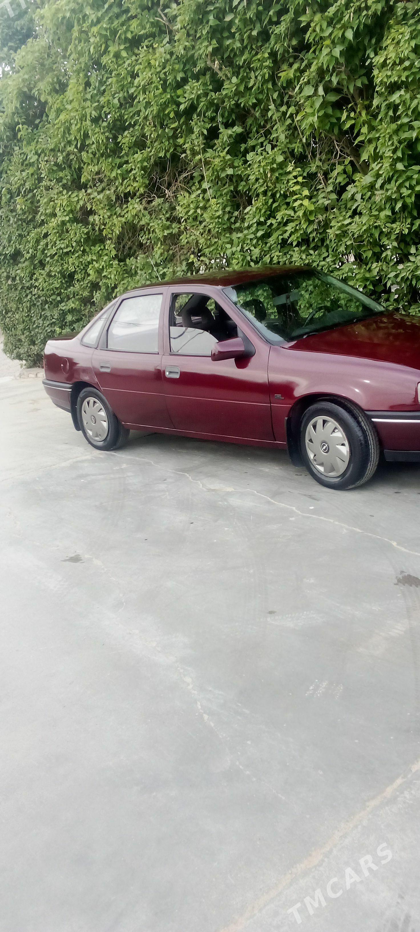 Opel Vectra 1991 - 31 000 TMT - Мары - img 1