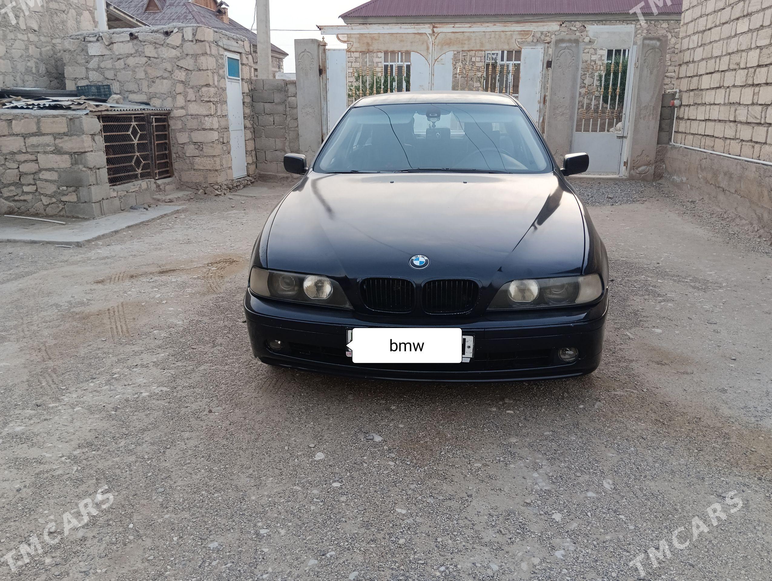 BMW E39 1998 - 100 000 TMT - Balkanabat - img 1