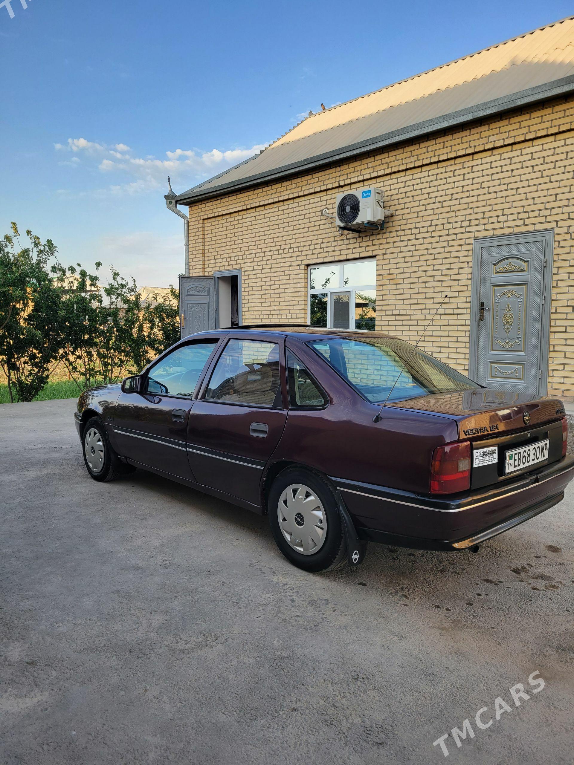Opel Vectra 1992 - 34 000 TMT - Мары - img 1