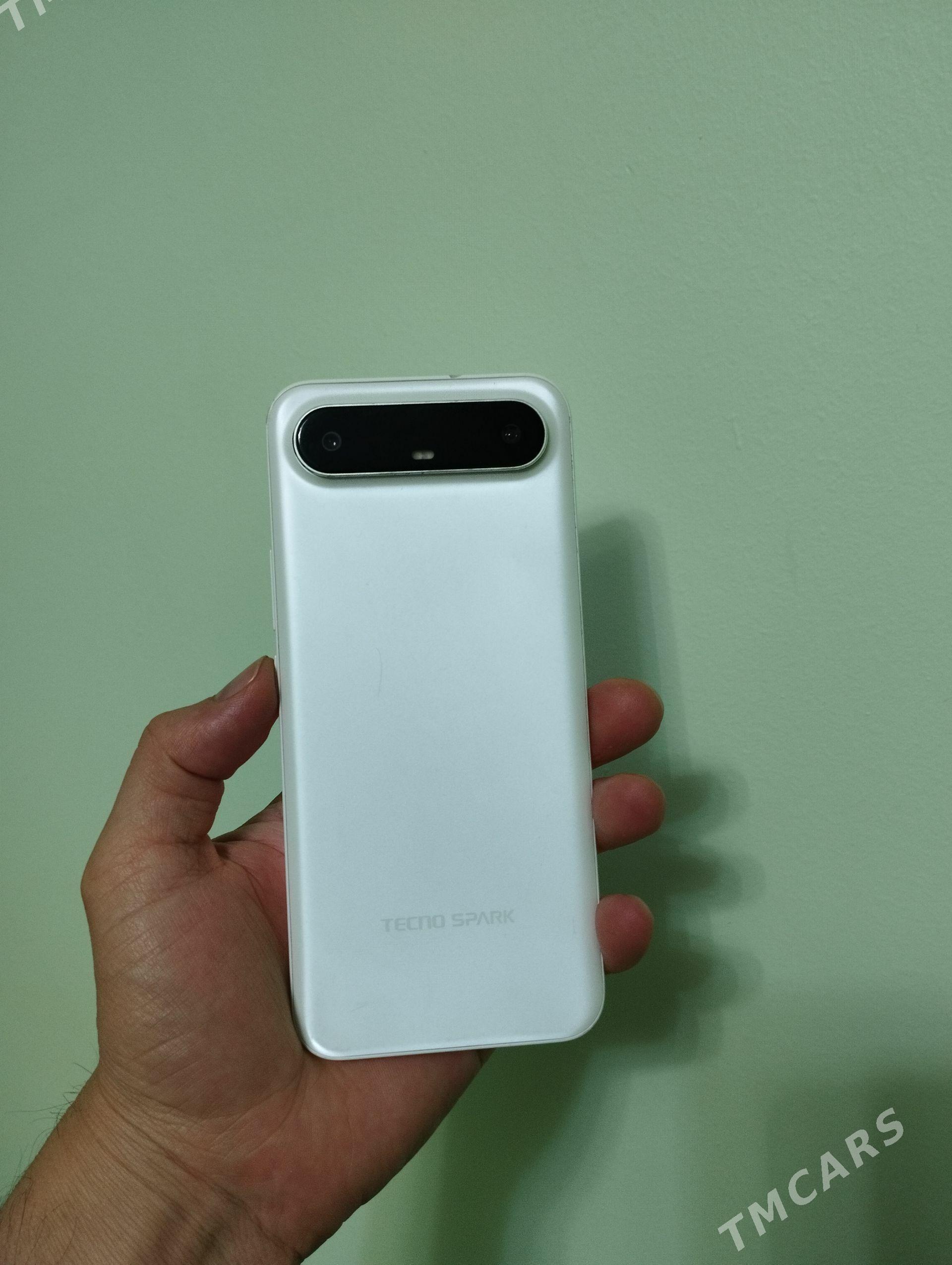 Tehno Spark Slim 8/256gb - 11 mkr - img 1