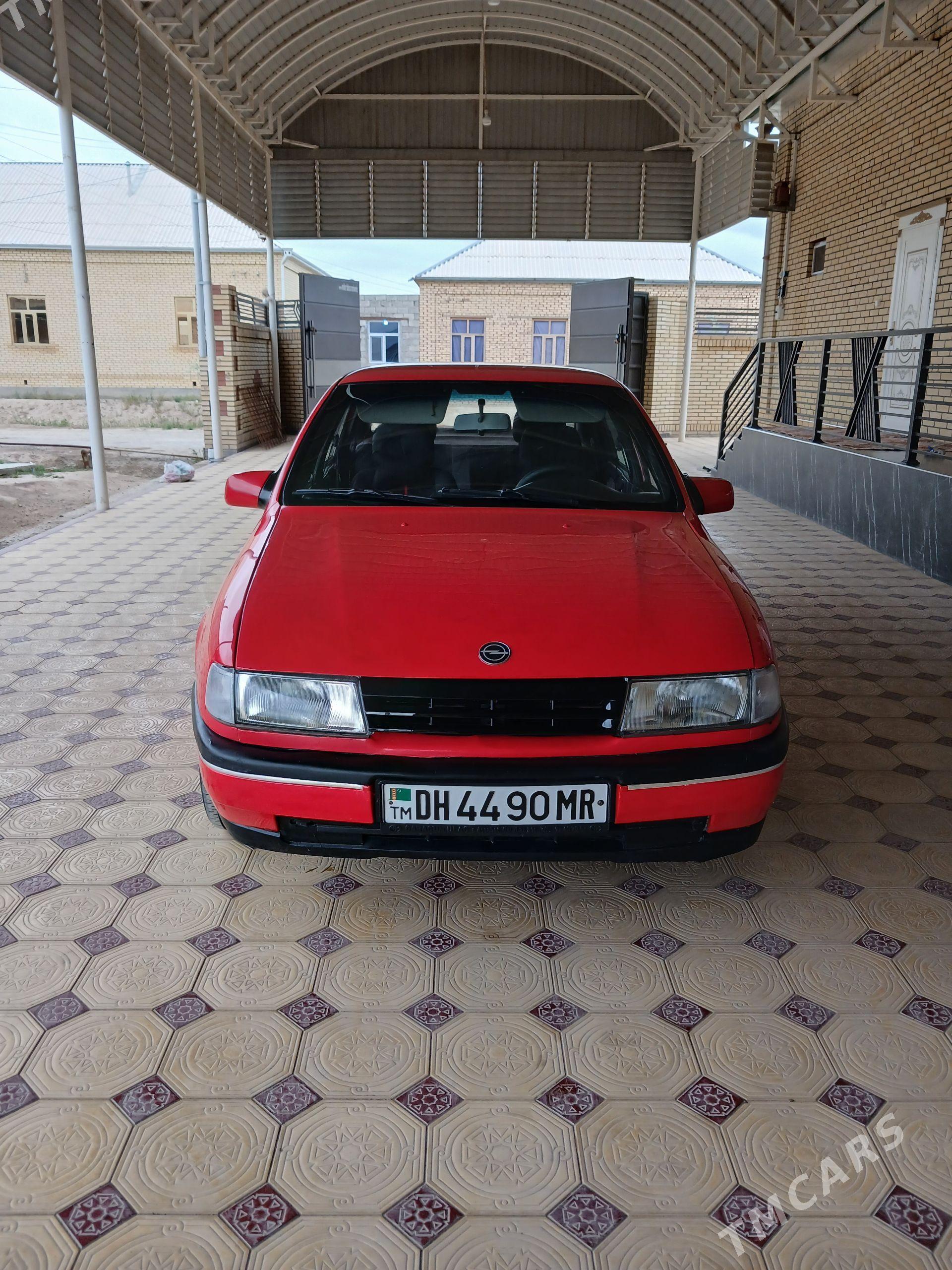 Opel Vectra 1991 - 40 000 TMT - Мургап - img 1