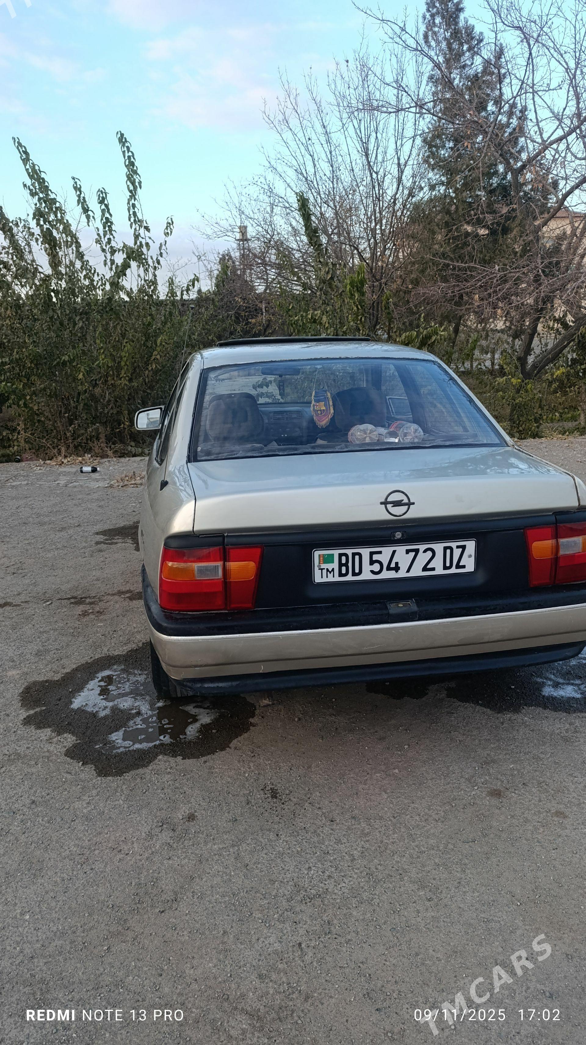 Opel Vectra 1990 - 37 000 TMT - Кёнеургенч - img 1
