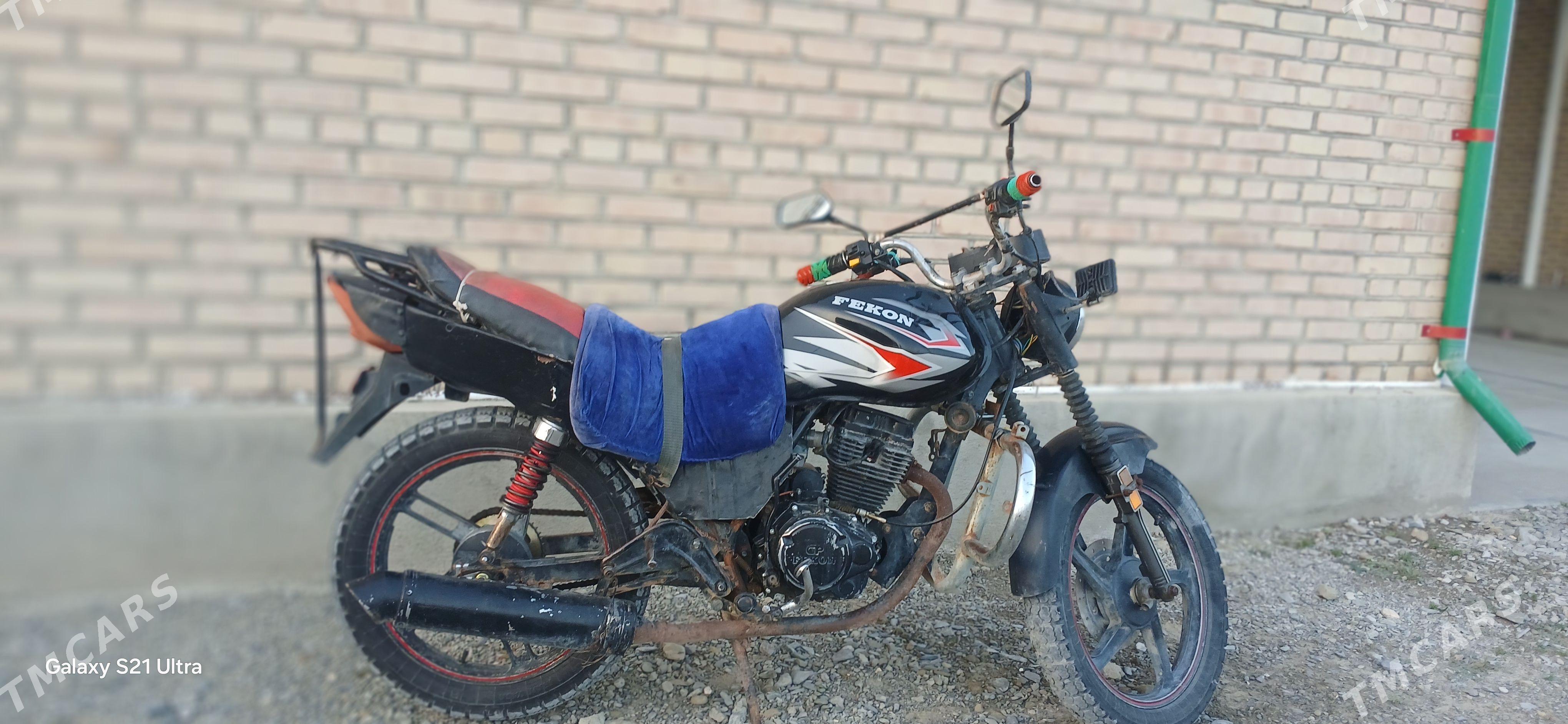 Fekon FK150-8G 2013 - 11 000 TMT - Бахарден - img 1