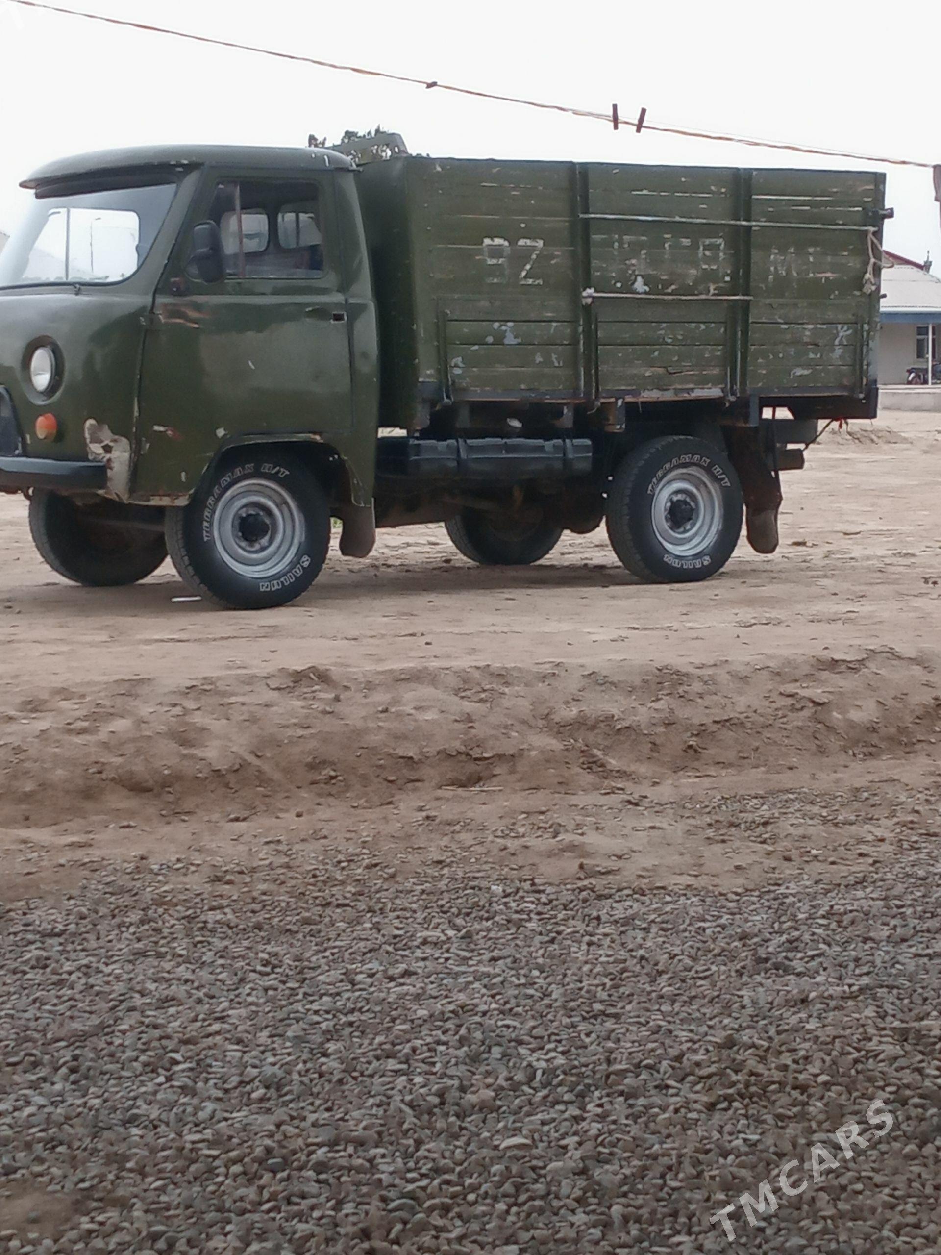 UAZ 452 1980 - 30 000 TMT - Murgap - img 1