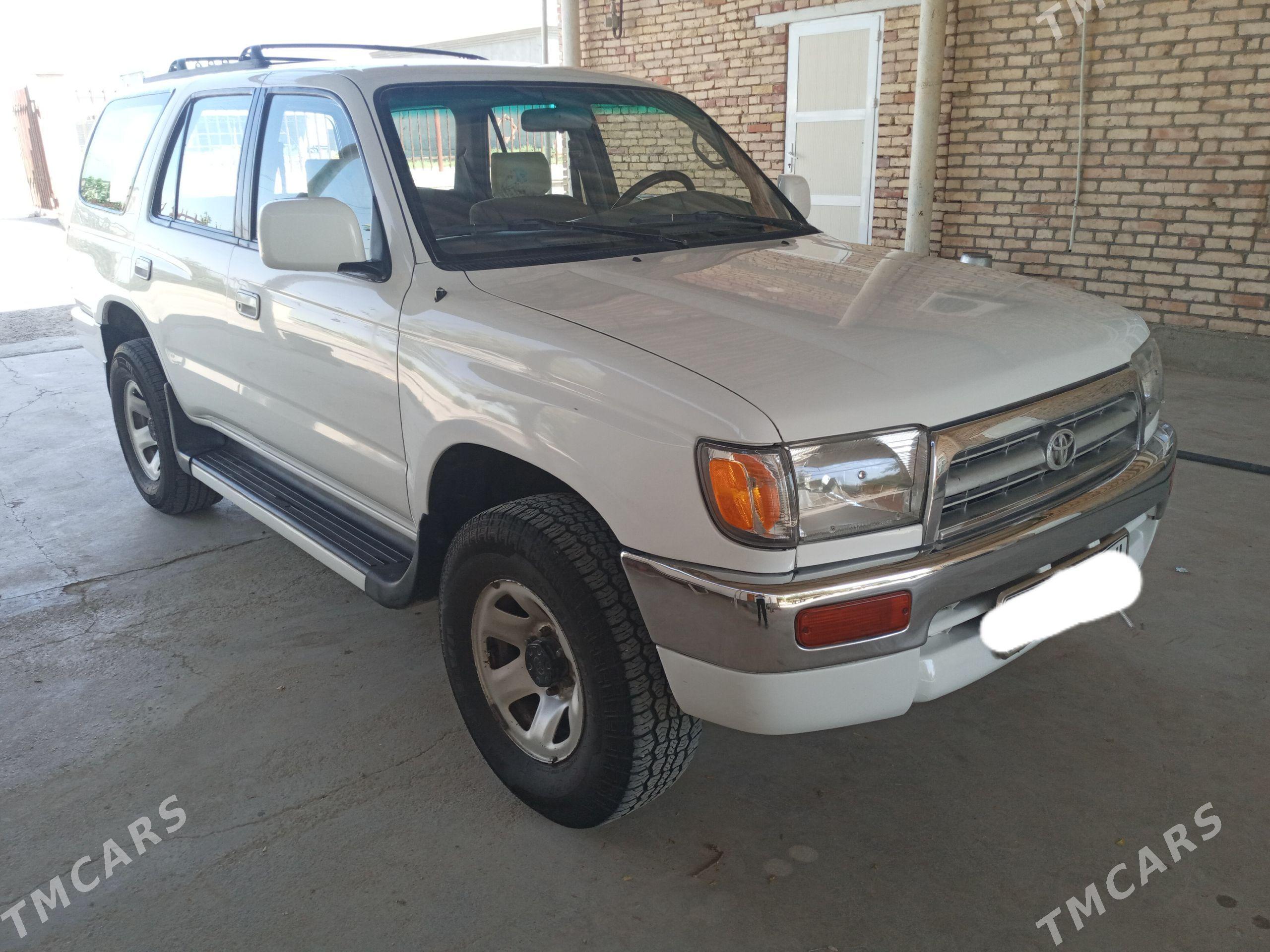 Toyota 4Runner 1998 - 135 000 TMT - Гёкдепе - img 1