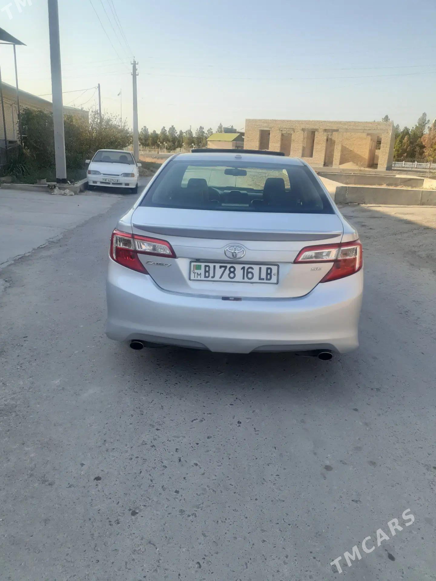 Toyota Camry 2014 - 270 000 TMT - Türkmenabat - img 1
