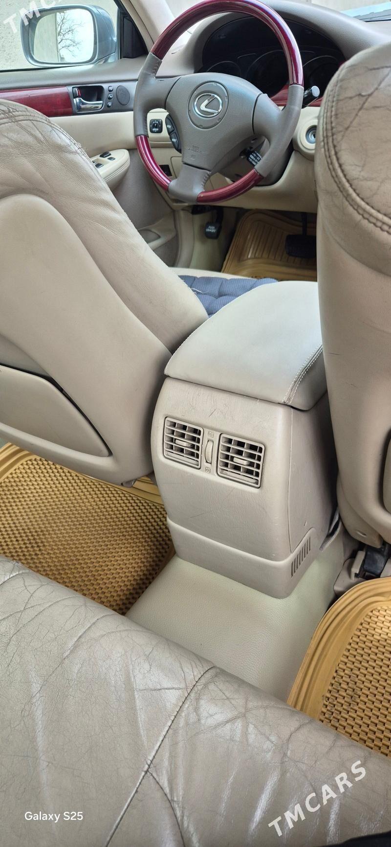 Lexus ES 300 2003 - 220 000 TMT - Дашогуз - img 1
