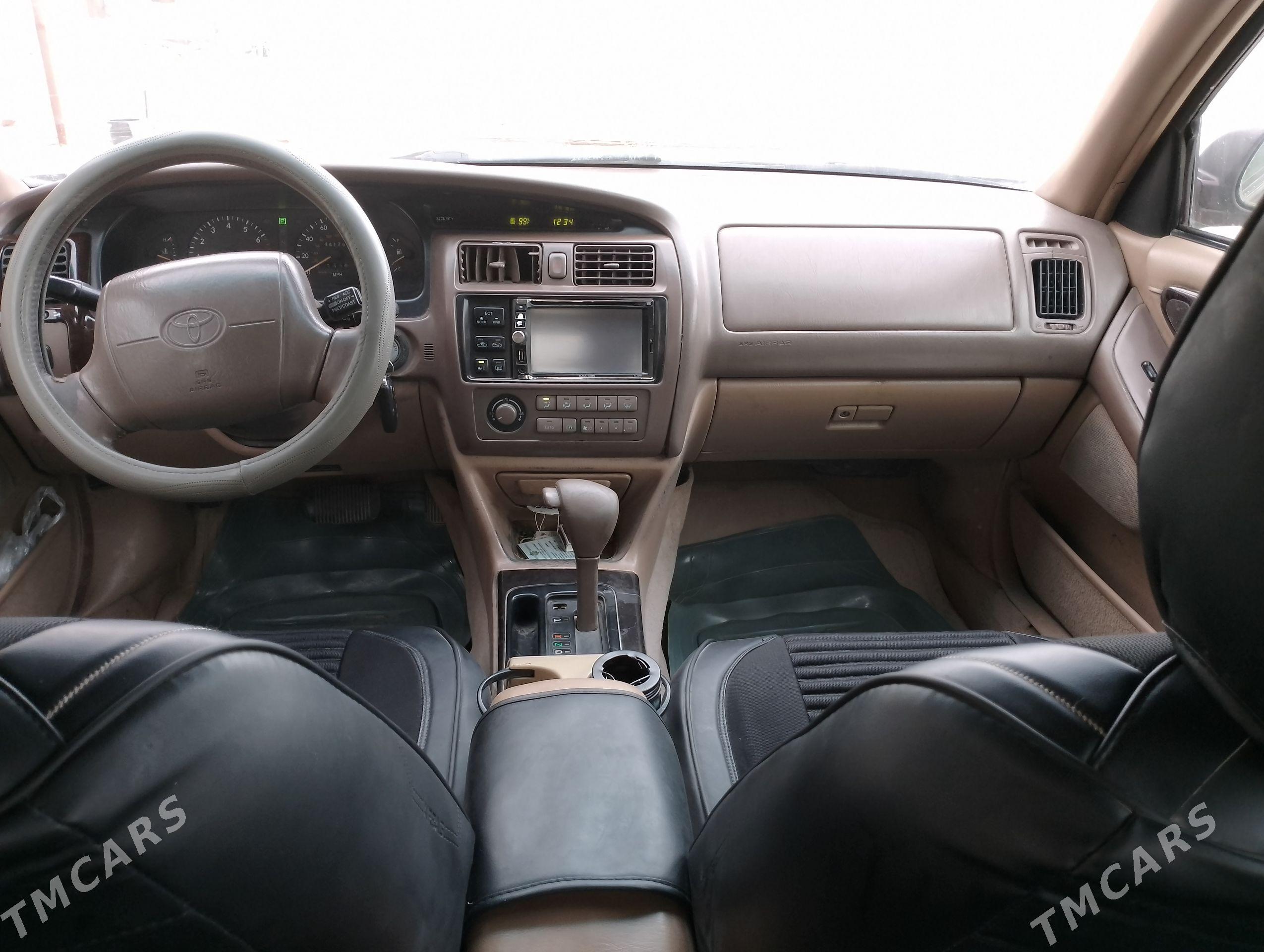 Toyota Avalon 1997 - 125 000 TMT - Достлук - img 1