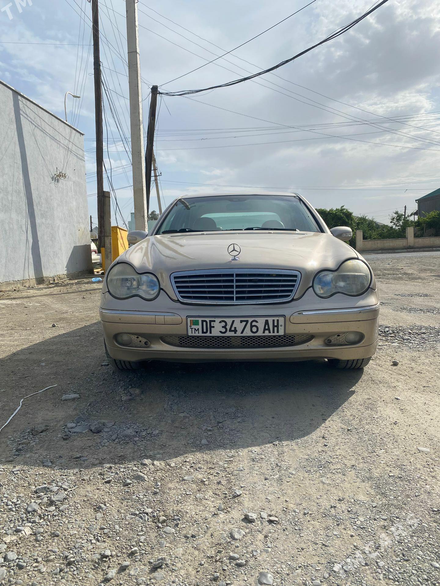 Mercedes-Benz C-Class 2002 - 90 000 TMT - Бахарден - img 1