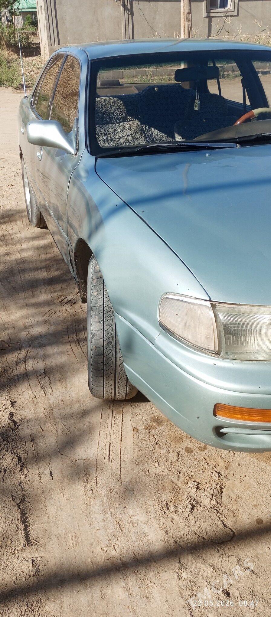 Toyota Camry 1994 - 130 000 TMT - Акдепе - img 1
