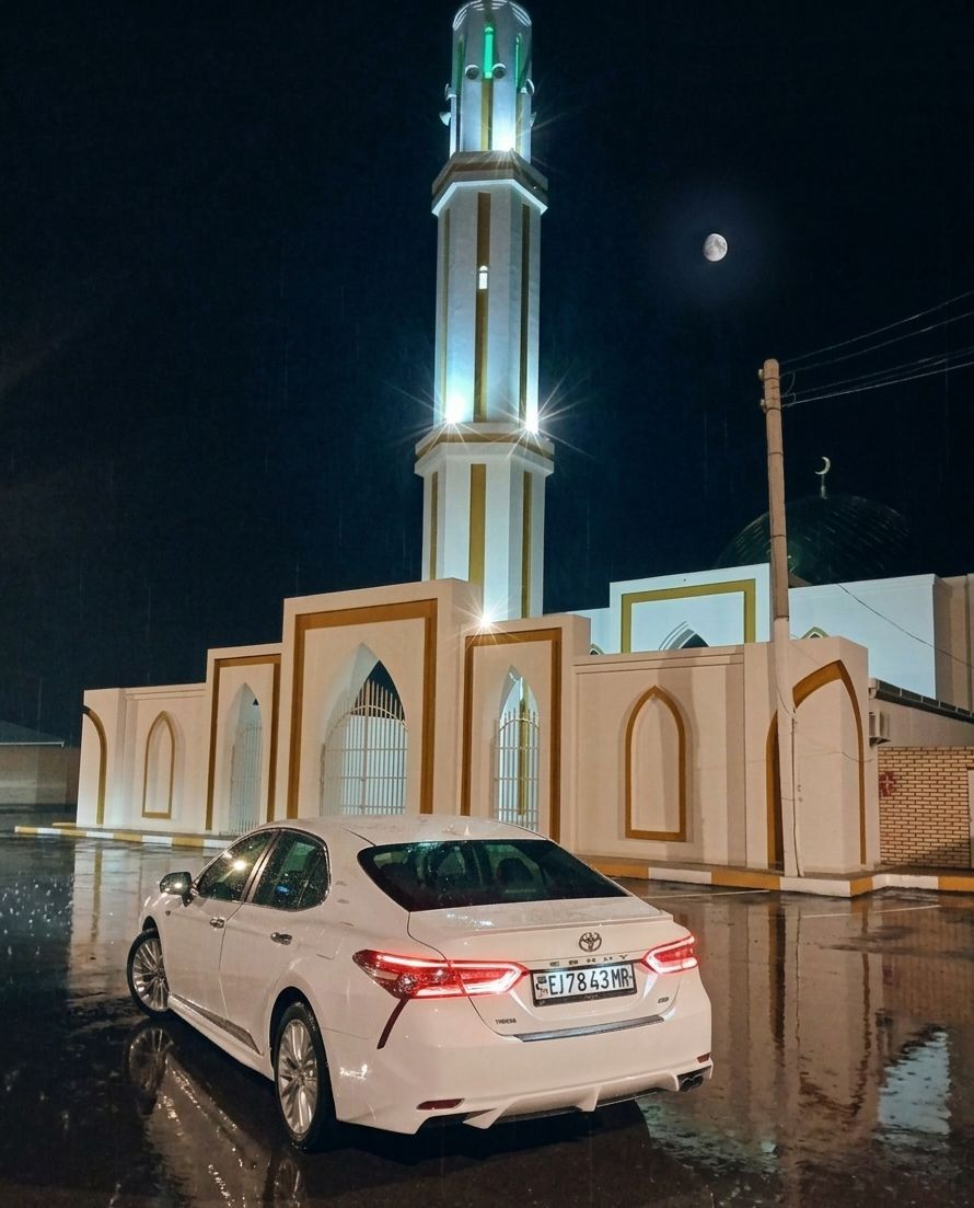 Toyota Camry 2018 - 340 000 TMT - Мары - img 1