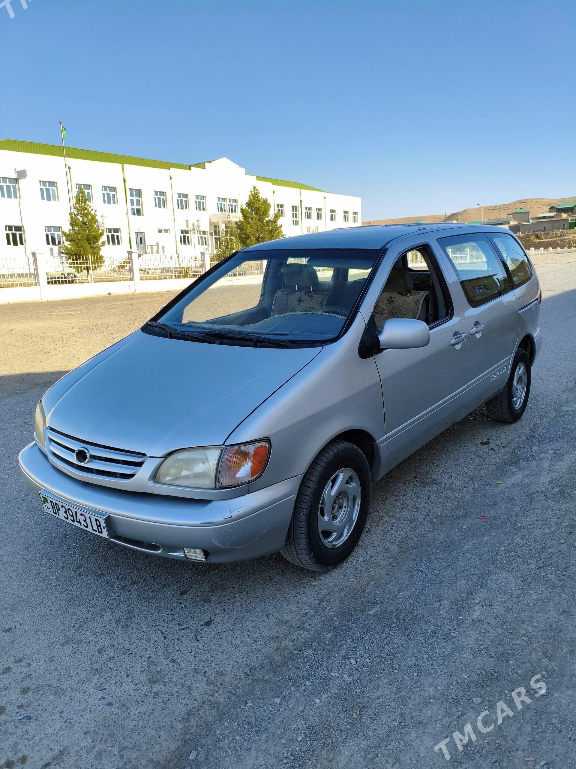 Toyota Sienna 2002 - 175 000 TMT - Magdanly - img 1