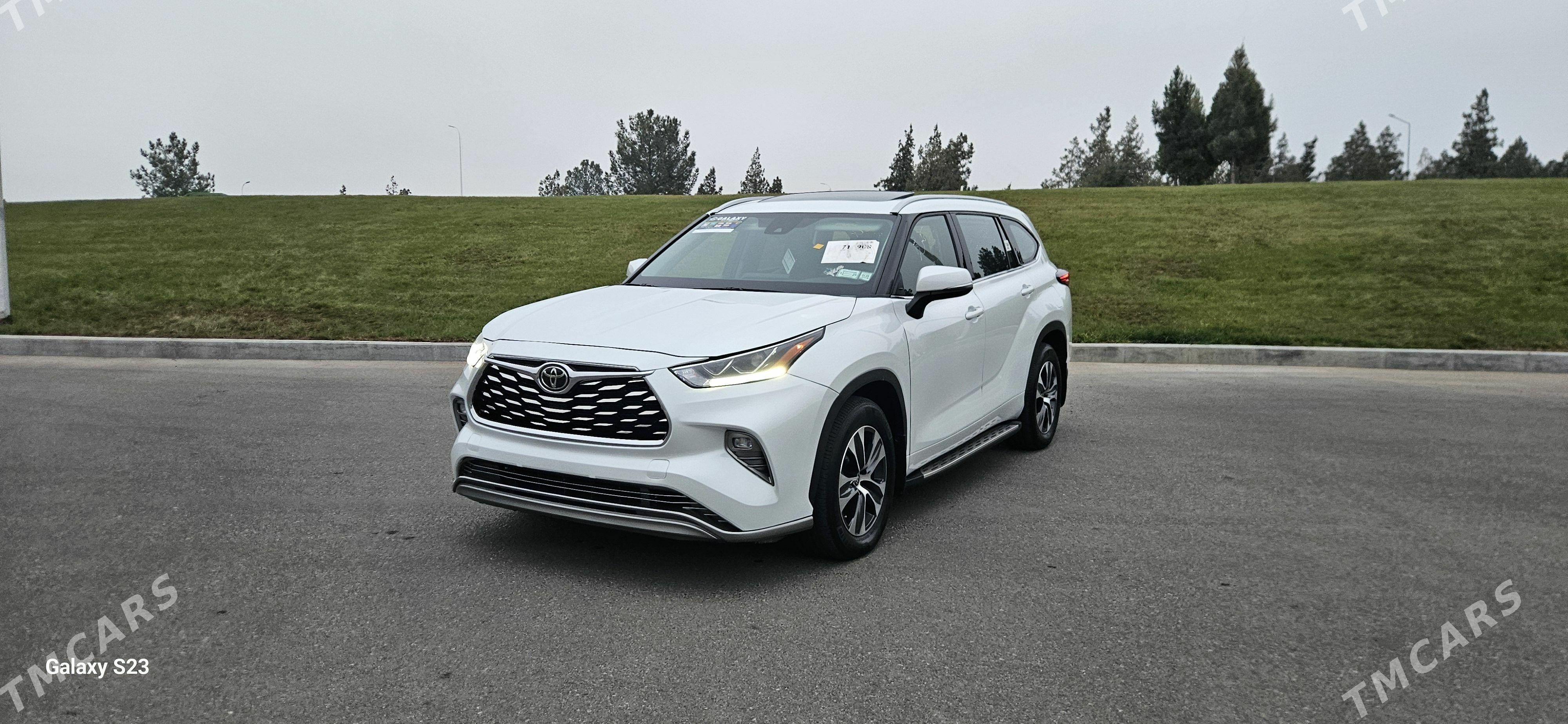 Toyota Highlander 2022 - 640 000 TMT - Aşgabat - img 1
