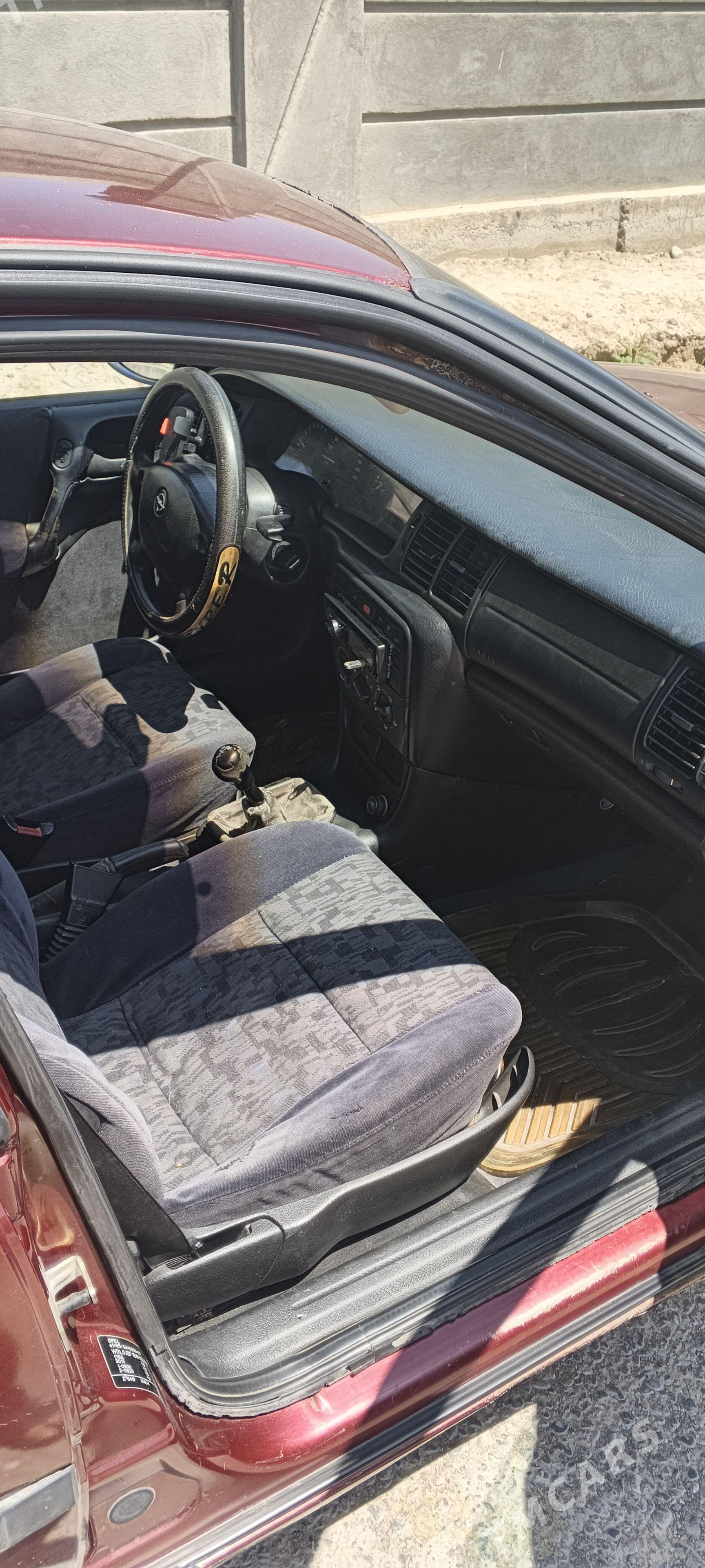 Opel Vectra 1997 - 42 000 TMT - Mary - img 1
