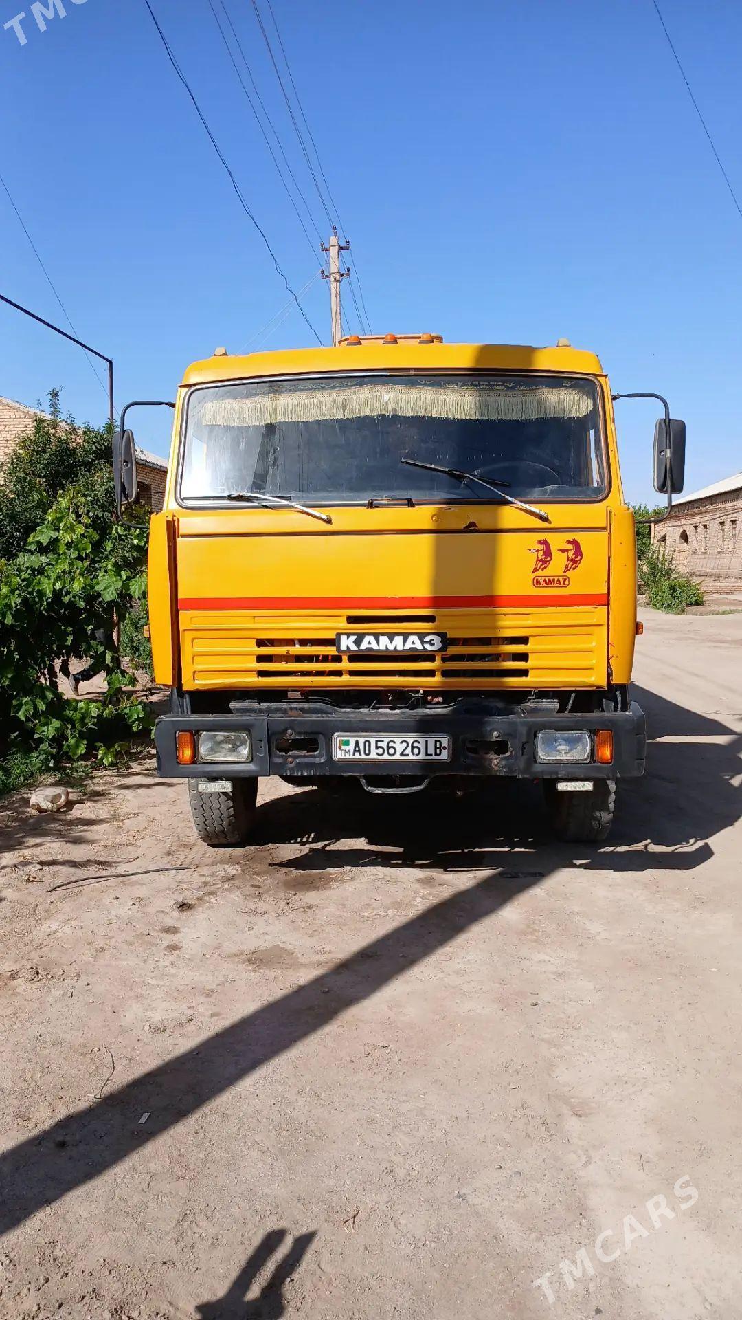 Kamaz Euro 3 2008 - 180 000 TMT - Garabekewül - img 1