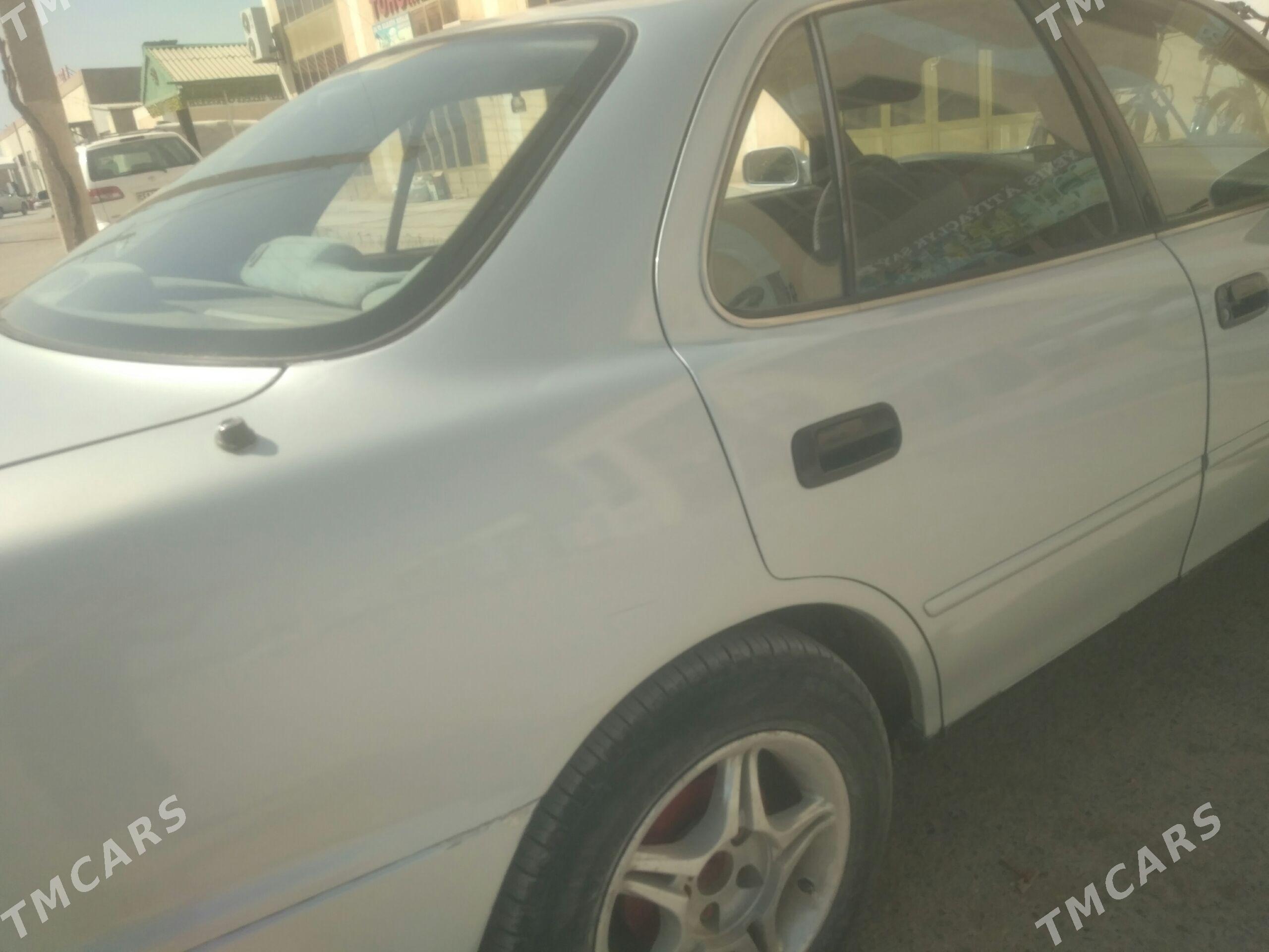 Toyota Camry 1996 - 110 000 TMT - Мары - img 1