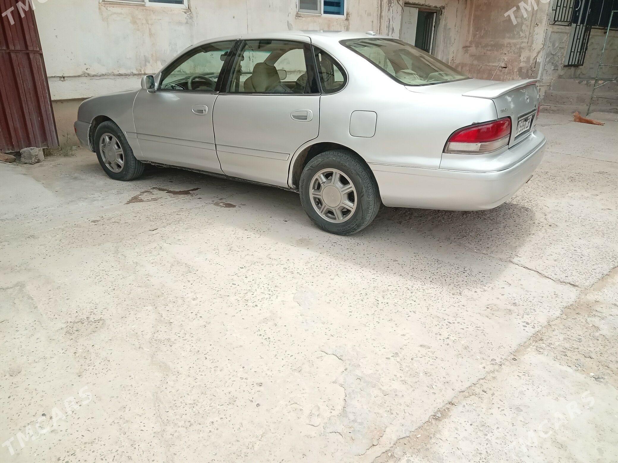 Toyota Avalon 1997 - 140 000 TMT - Сейди - img 1