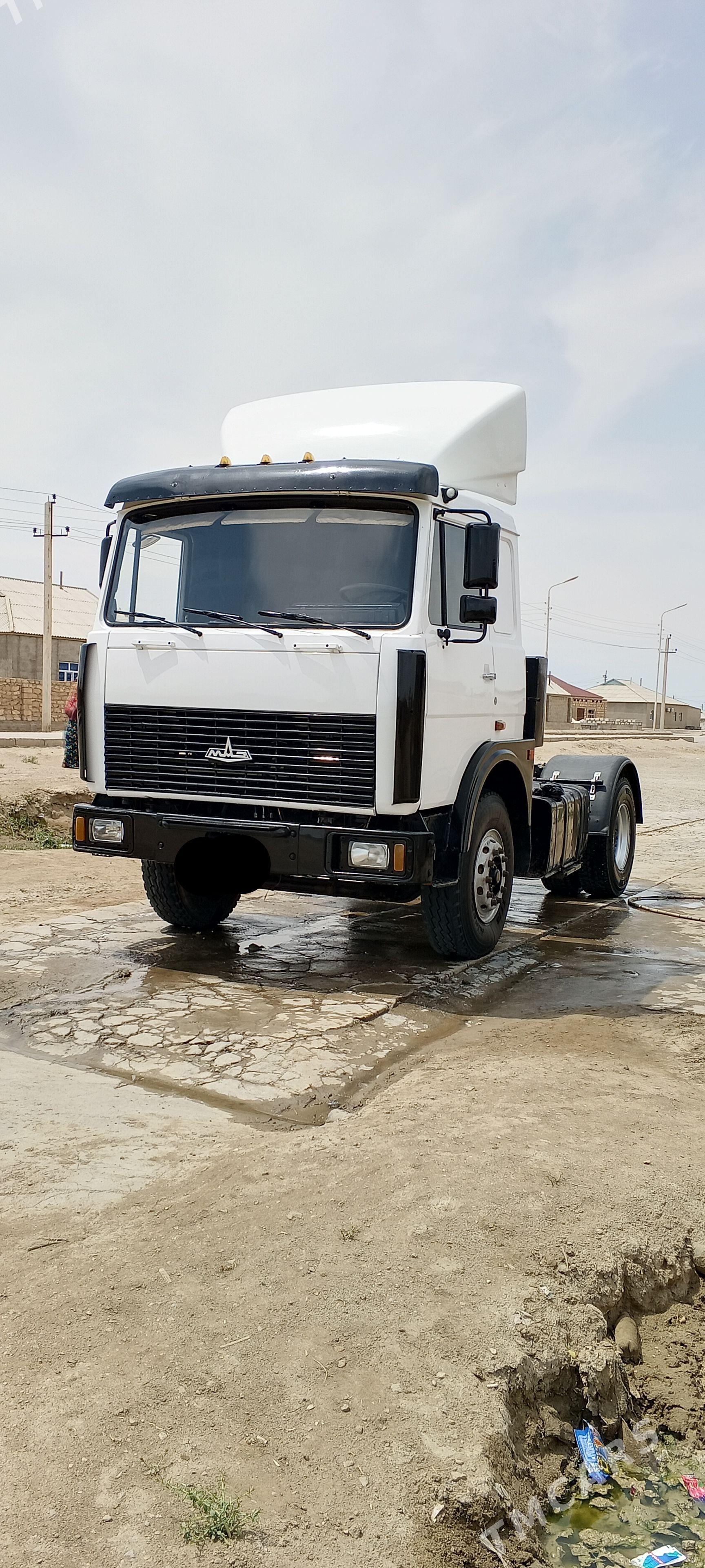 Maz Samosval 1993 - 260 000 TMT - Гумдаг - img 1