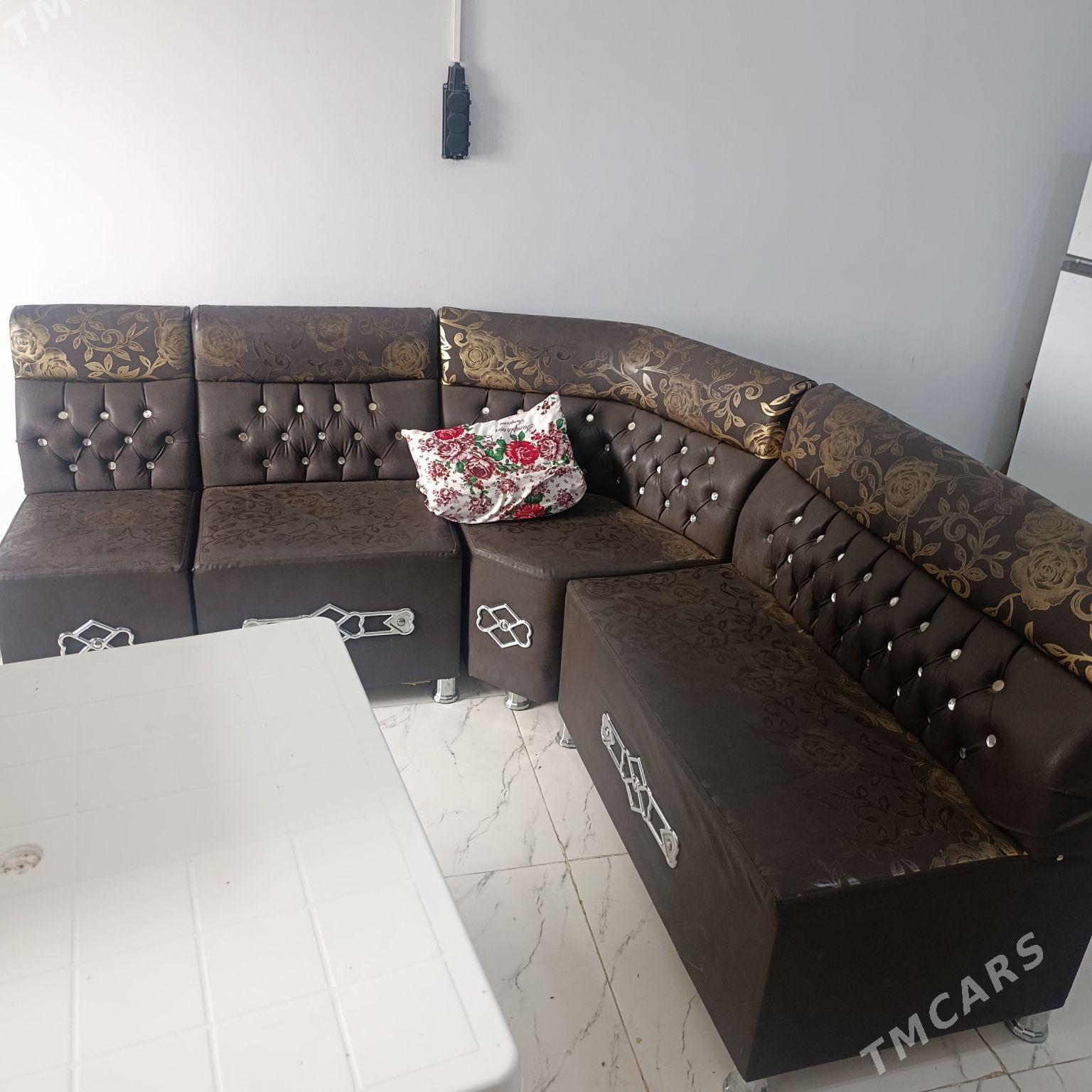 diwan stol - Гёкдепе - img 1