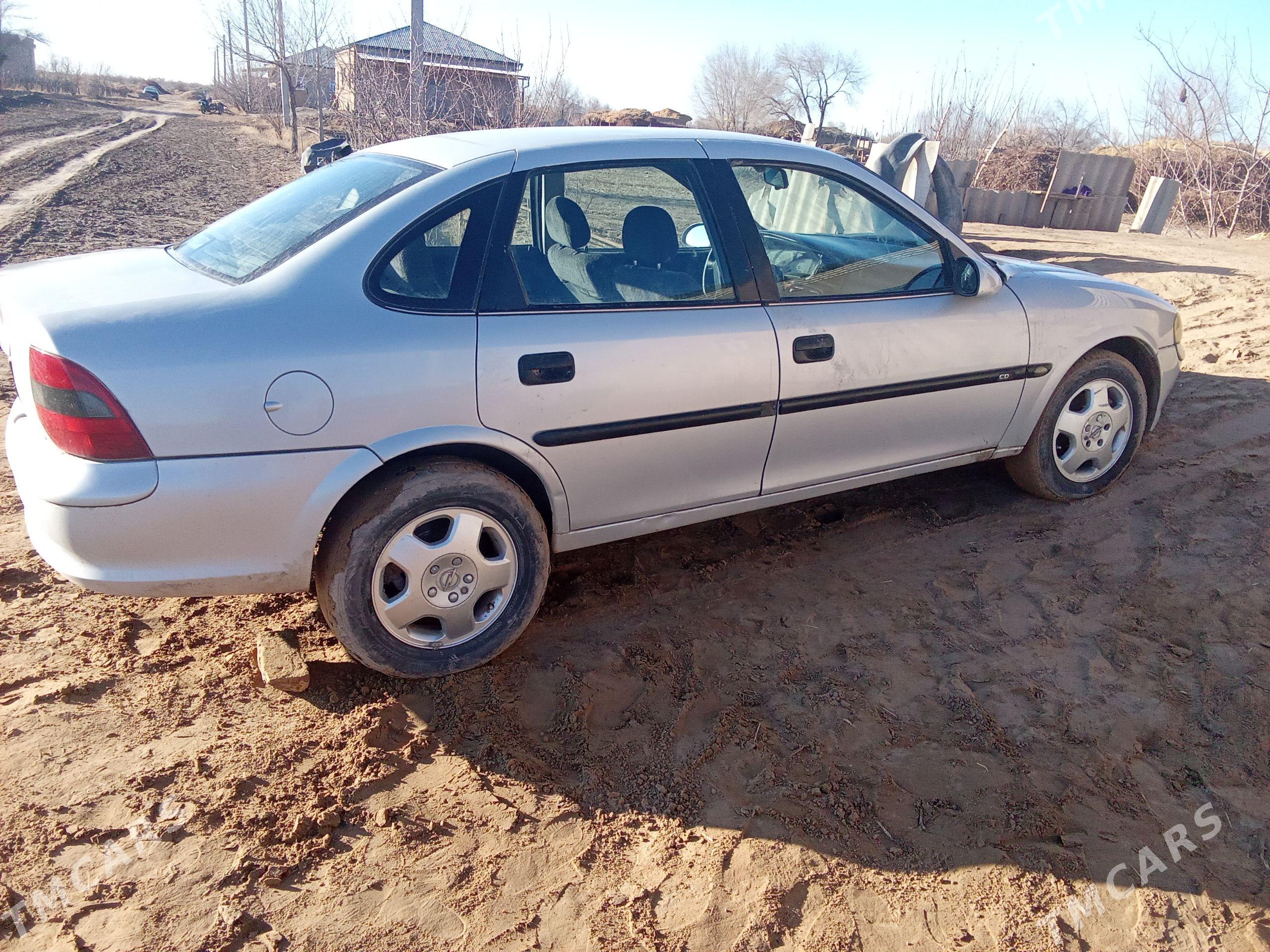 Opel Vectra 1997 - 55 000 TMT - Гороглы (Тагта) - img 1