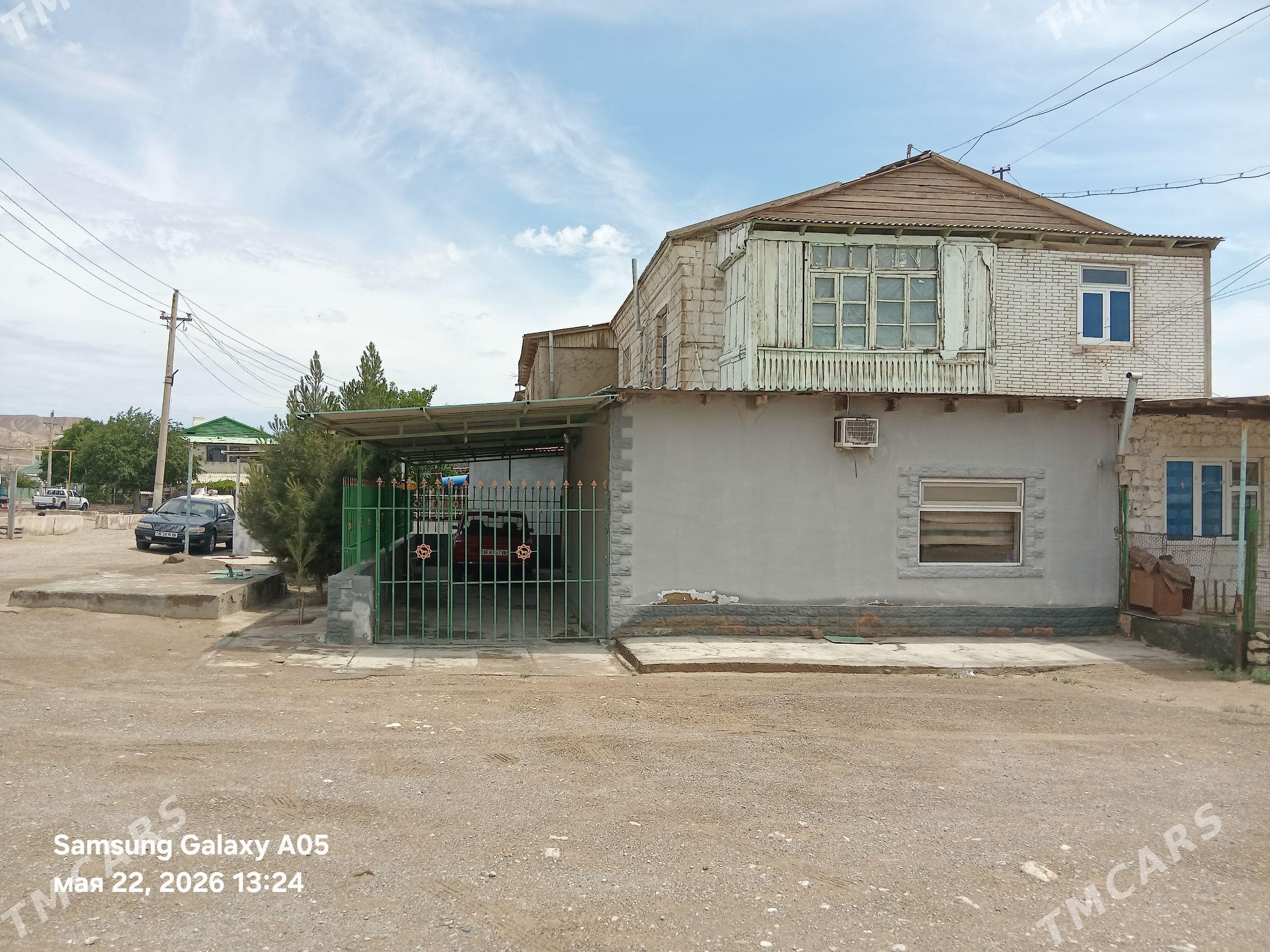 кварти - Türkmenbaşy - img 1