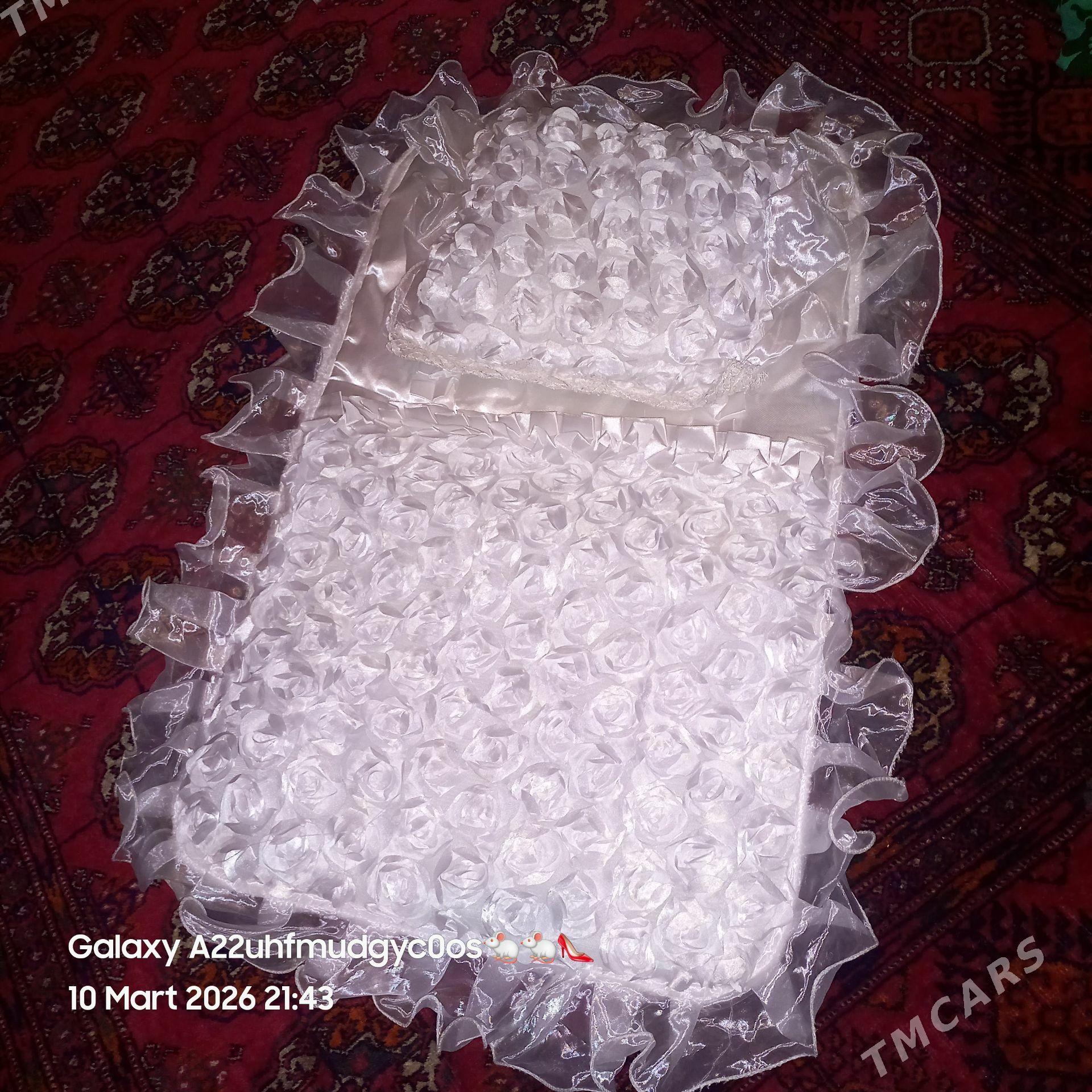 Caga Konwert - Mary - img 1
