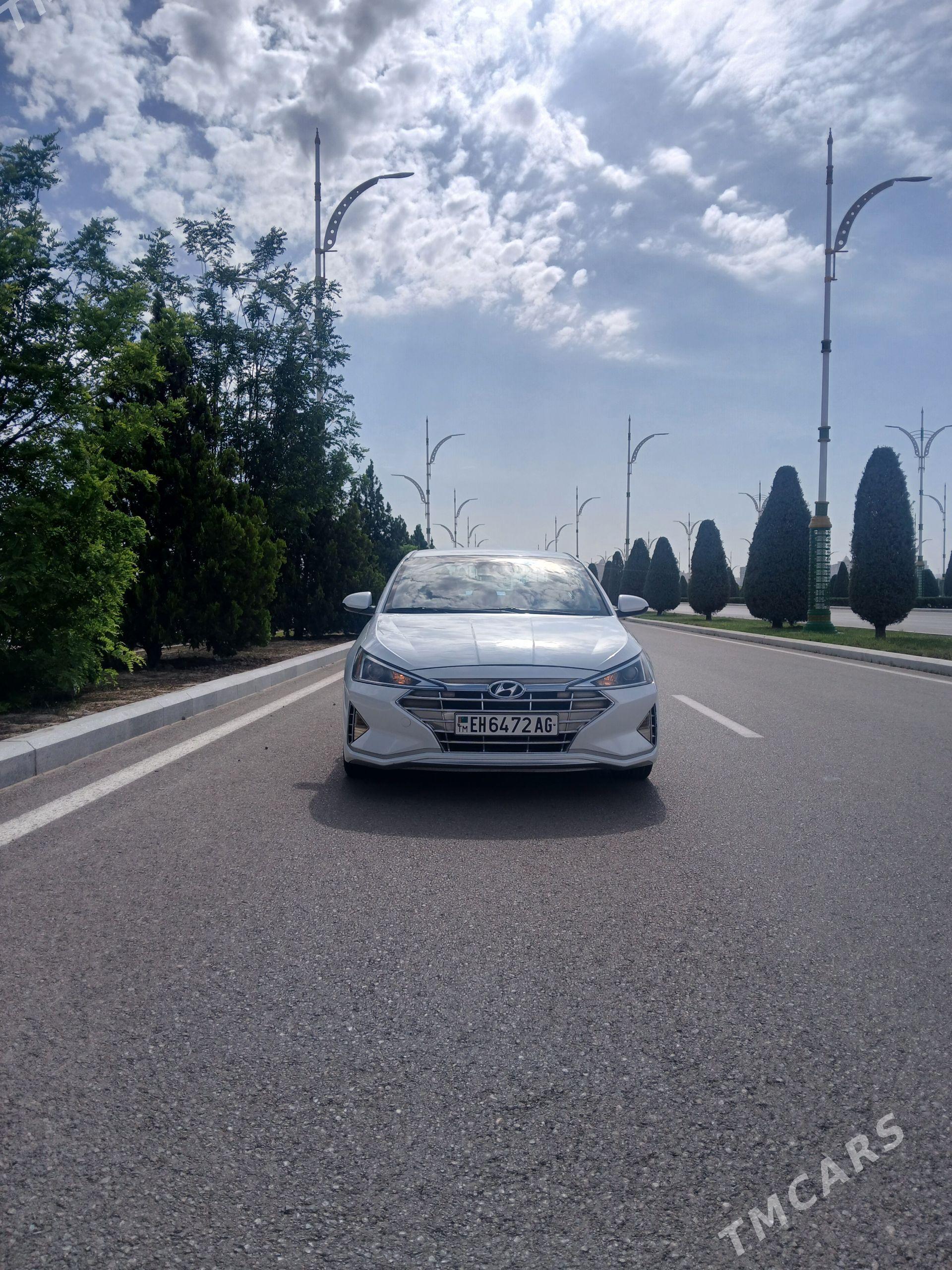 Hyundai Elantra 2020 - 200 000 TMT - Büzmeýin - img 1