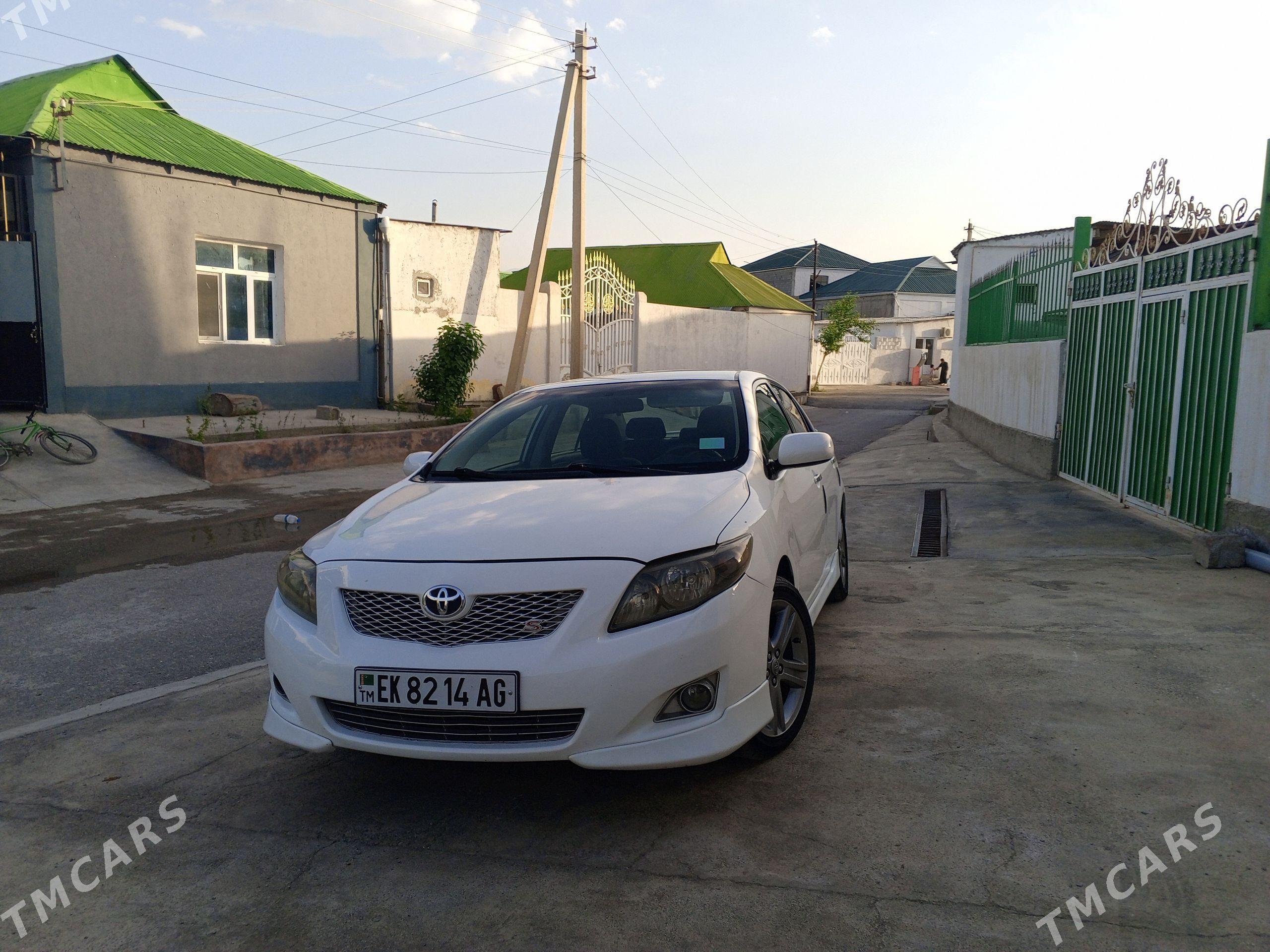 Toyota Corolla 2010 - 180 000 TMT - Aşgabat - img 1