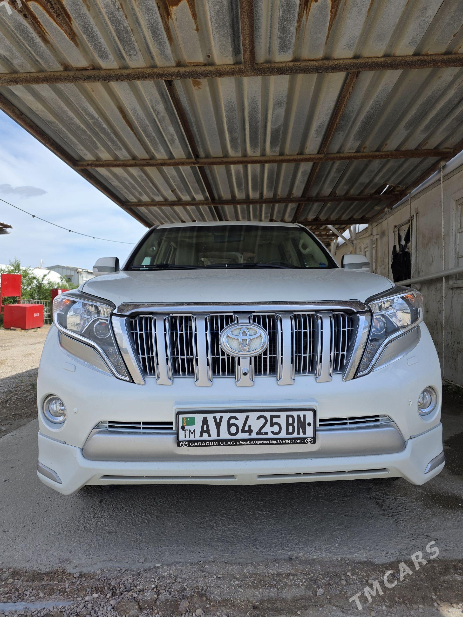 Toyota Land Cruiser Prado 2017 - 800 000 TMT - 10 мкр - img 1