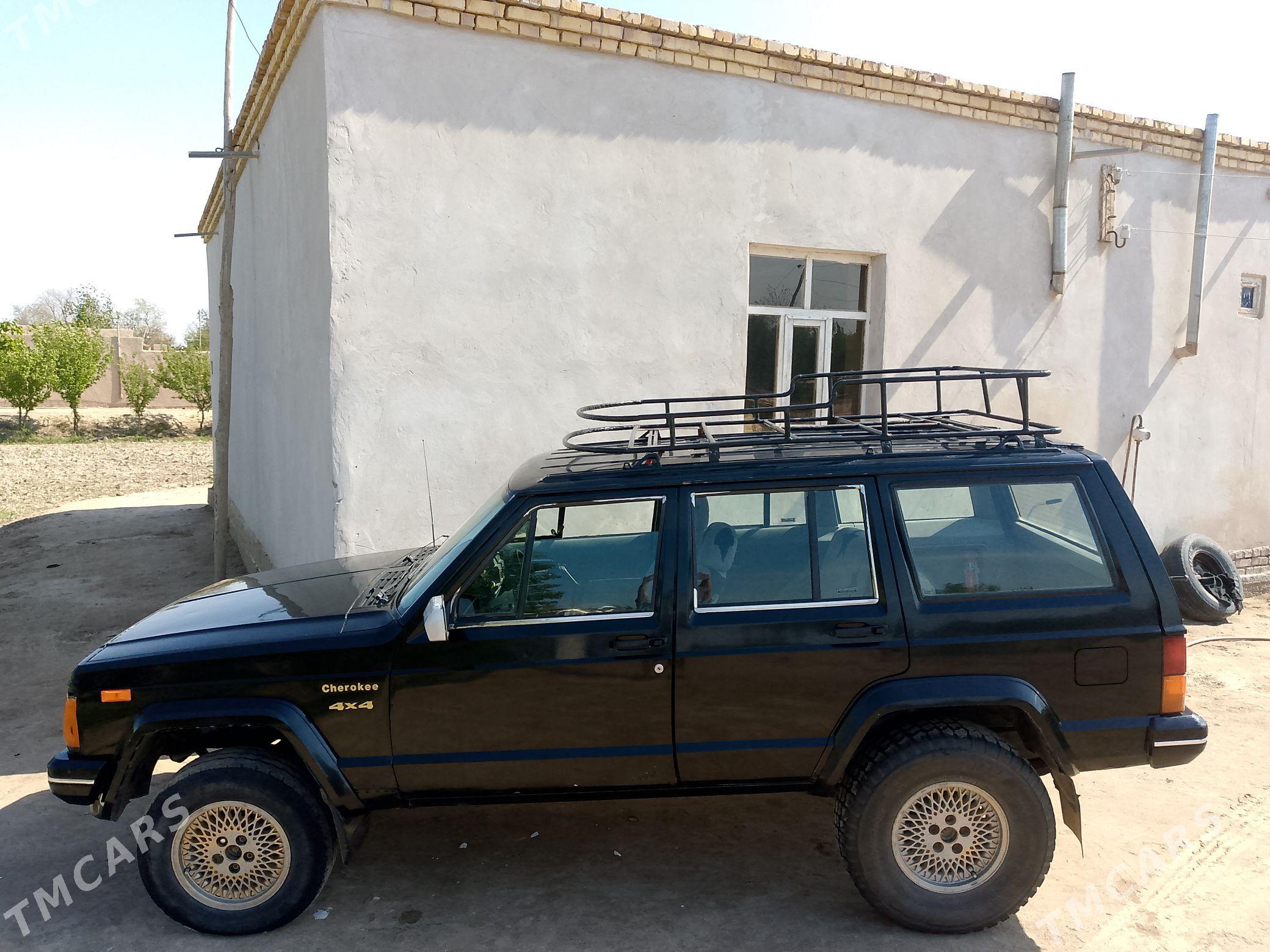 Jeep Cherokee 1990 - 40 000 TMT - Акдепе - img 1