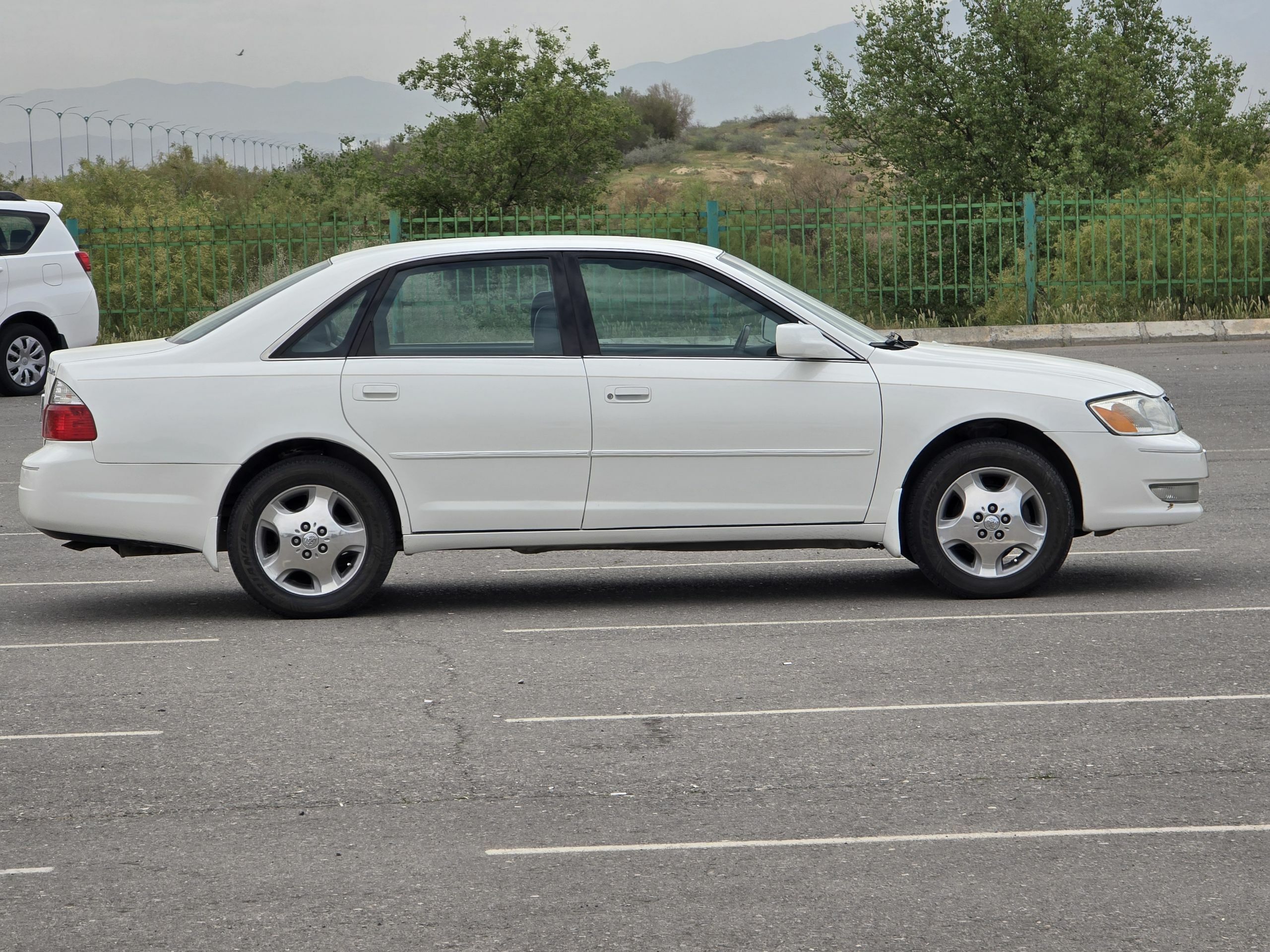 Toyota Avalon 2002 - 230 000 TMT - Aşgabat - img 1