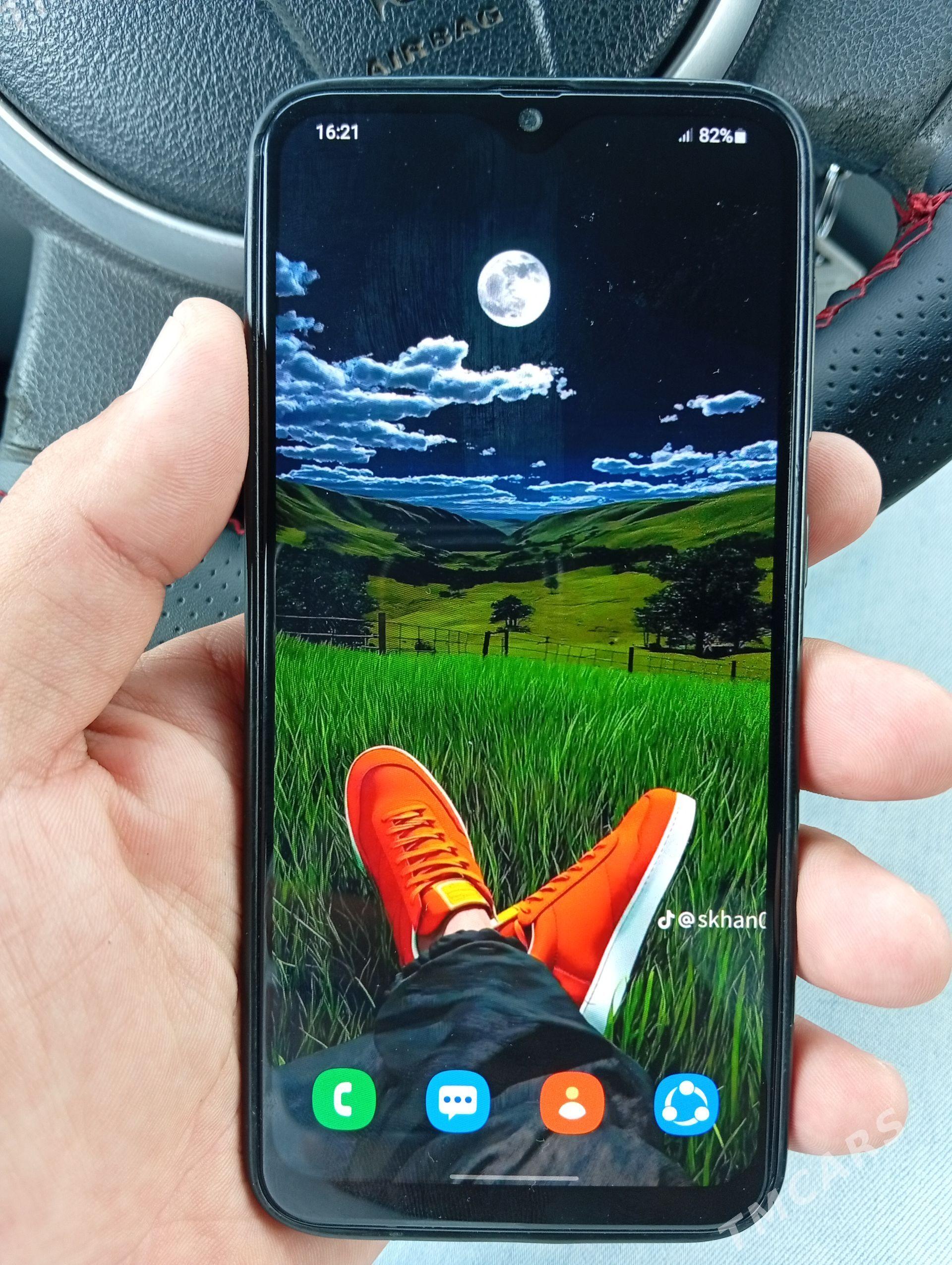 samsung a30 - Büzmeýin GRES - img 1