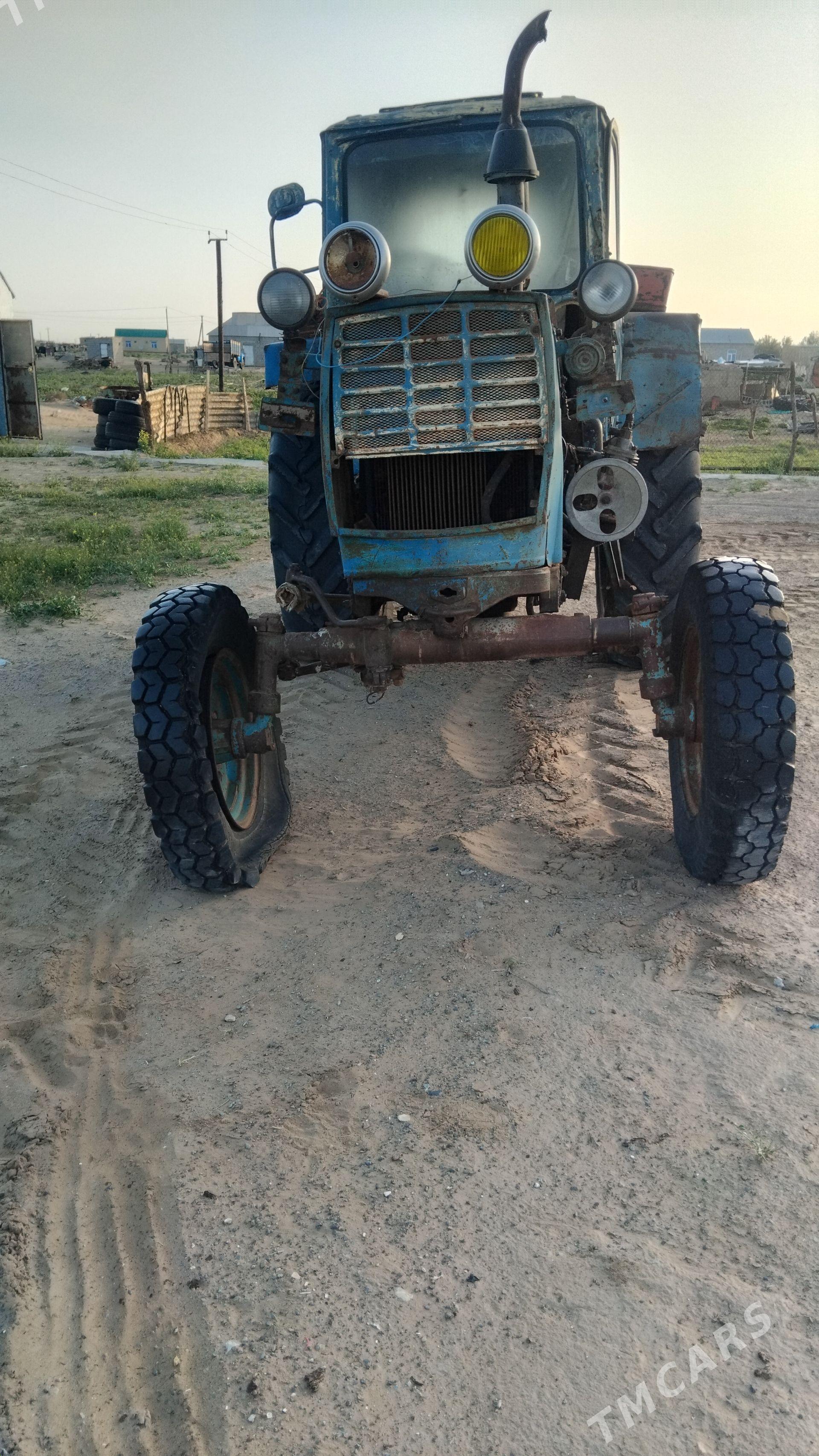 MTZ 82 1992 - 22 000 TMT - Ak bugdaý etraby - img 1