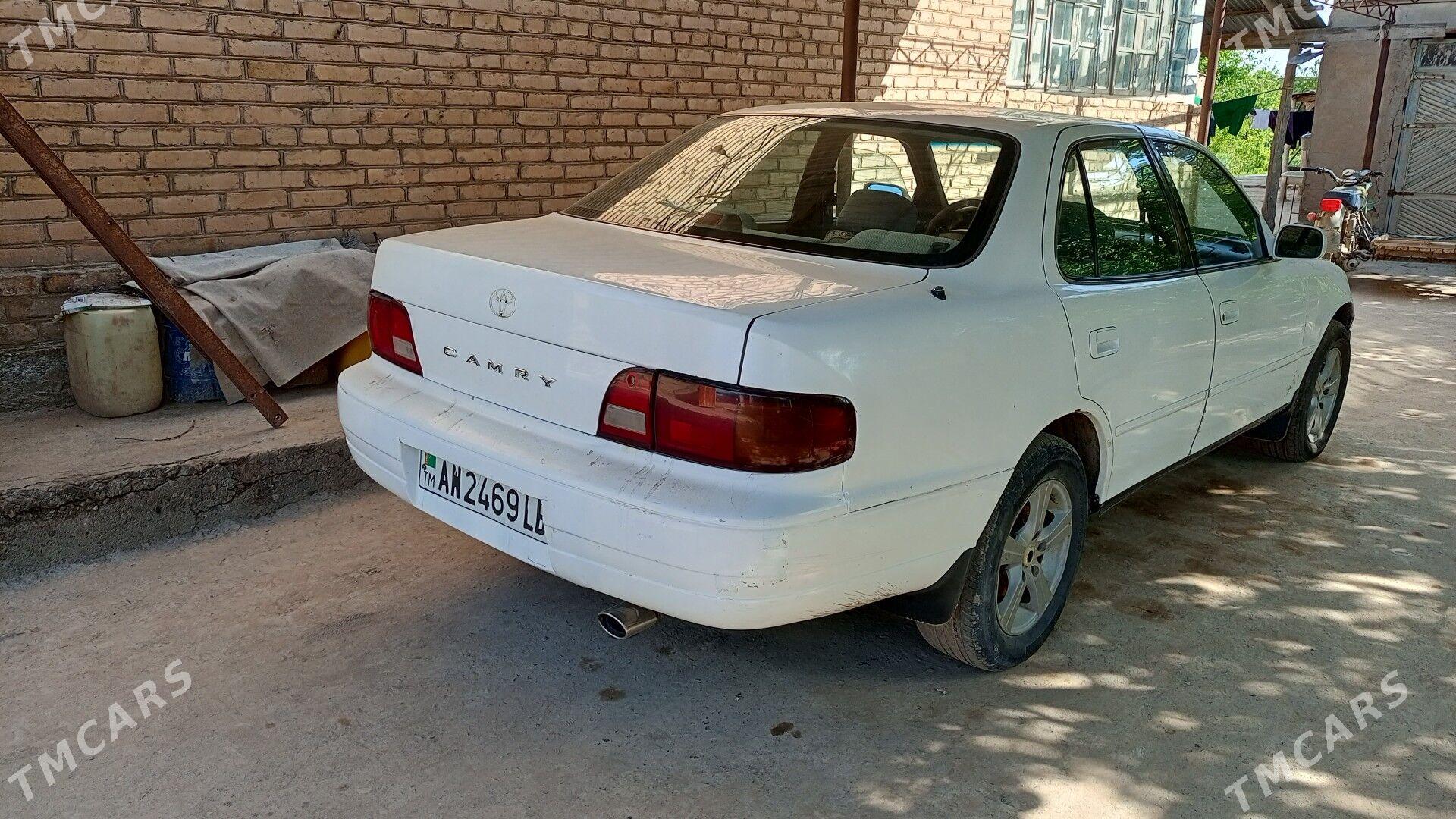 Toyota Camry 1996 - 98 000 TMT - Халач - img 1