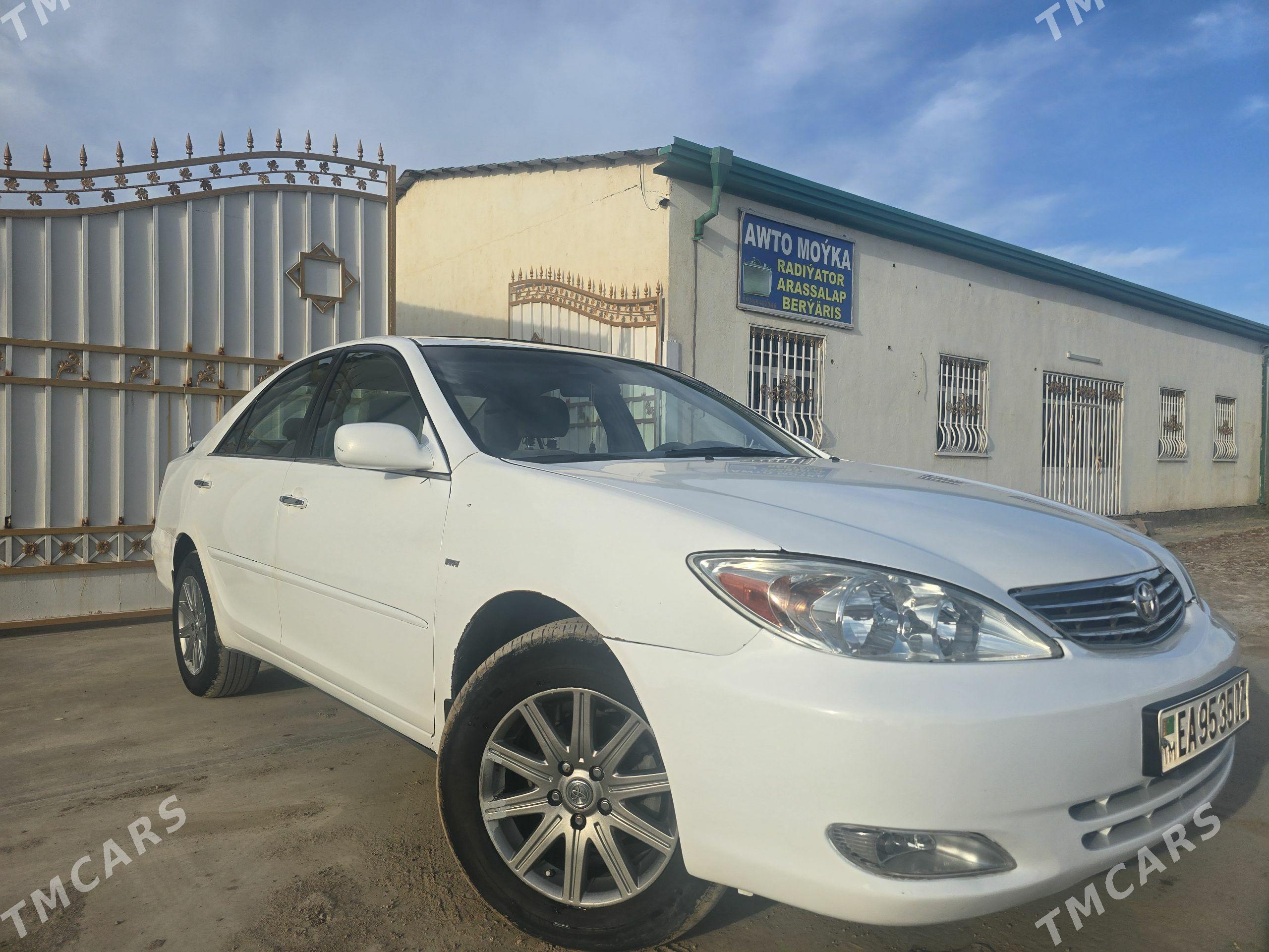 Toyota Camry 2003 - 185 000 TMT - етр. Туркменбаши - img 1