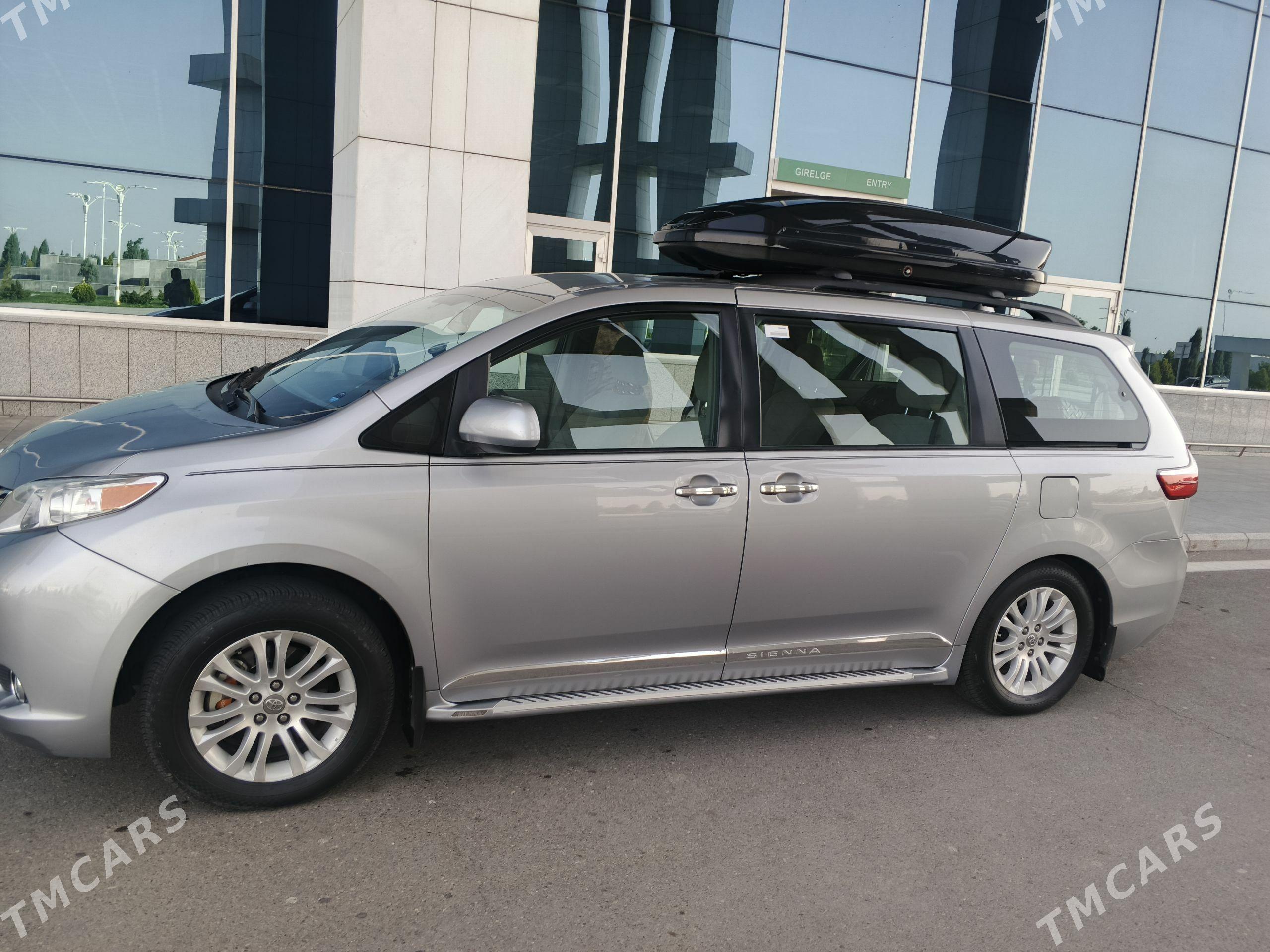 Toyota Sienna 2015 - 410 000 TMT - Saýat - img 1