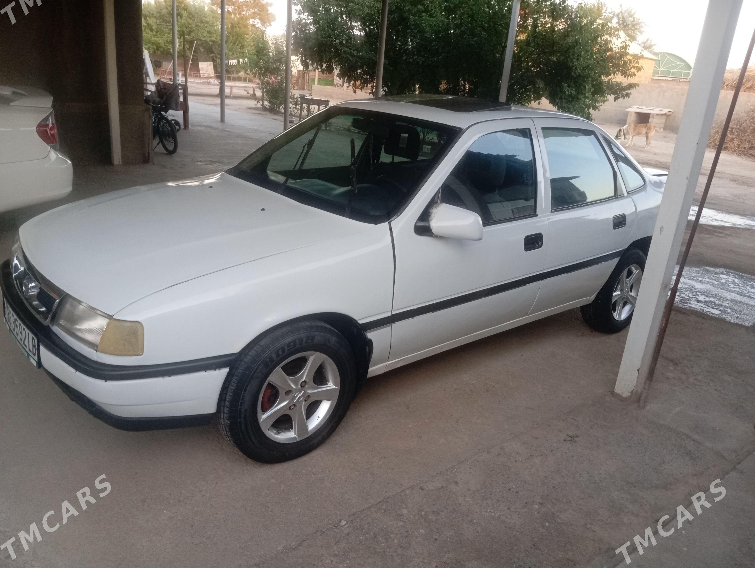 Opel Vectra 1990 - 30 000 TMT - Койтендаг - img 1