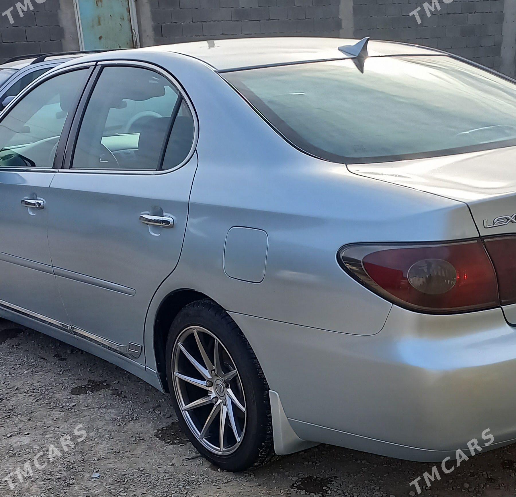 Lexus ES 300 2002 - 350 000 TMT - Бахарден - img 1