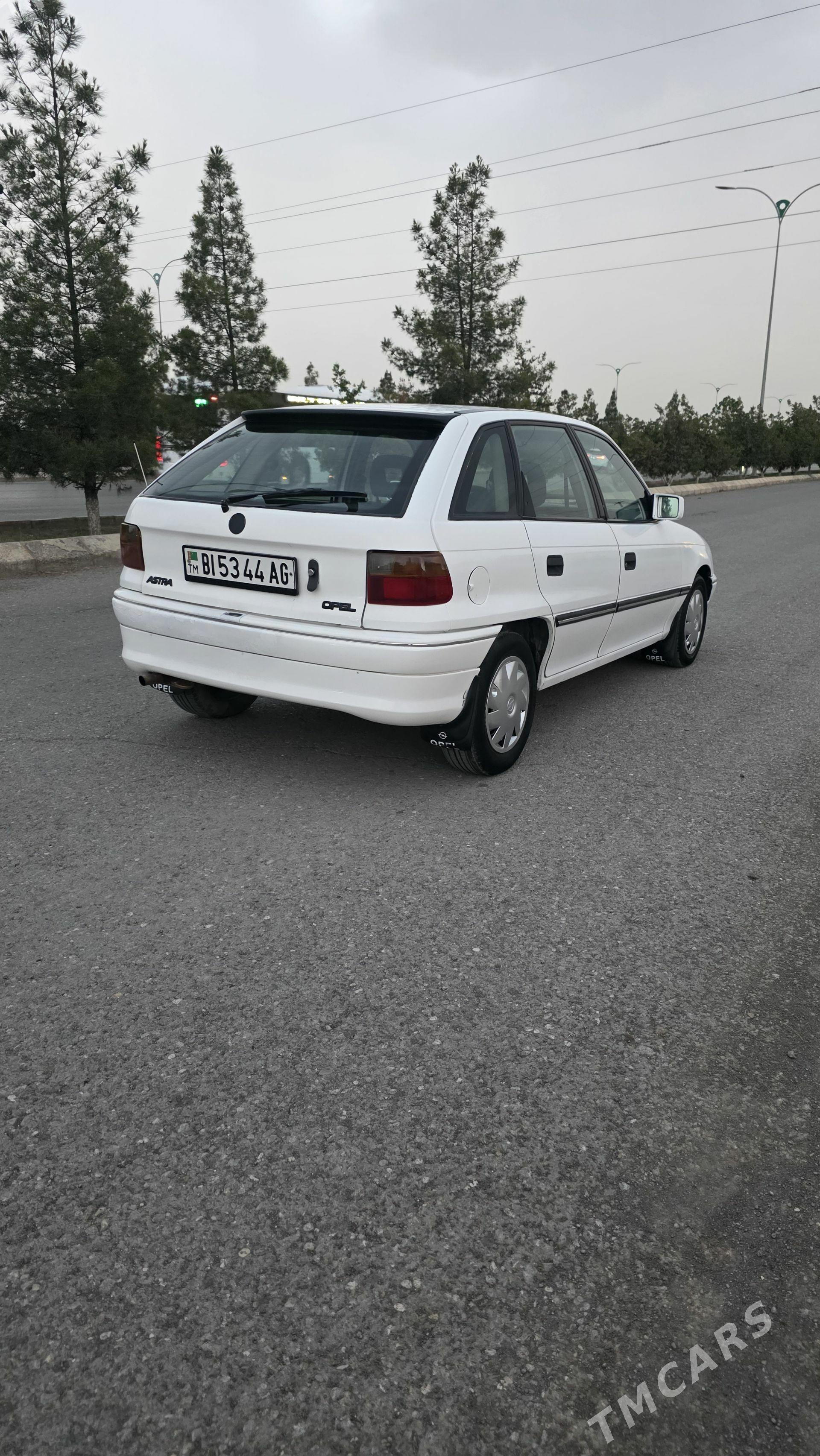 Opel Astra 1994 - 47 000 TMT - Ашхабад - img 1