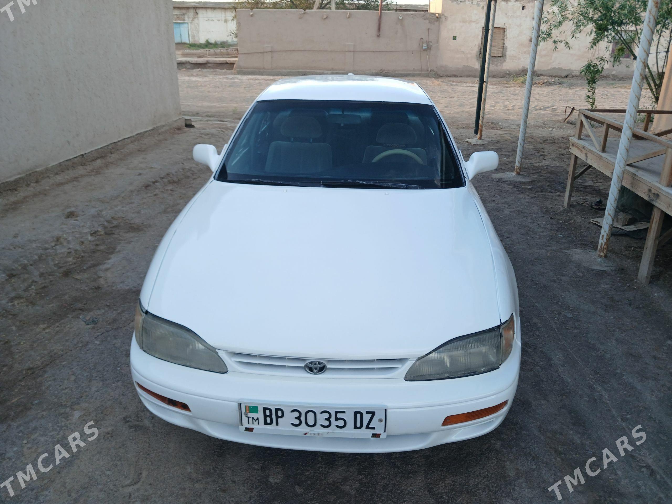 Toyota Camry 1994 - 82 000 TMT - Akdepe - img 1
