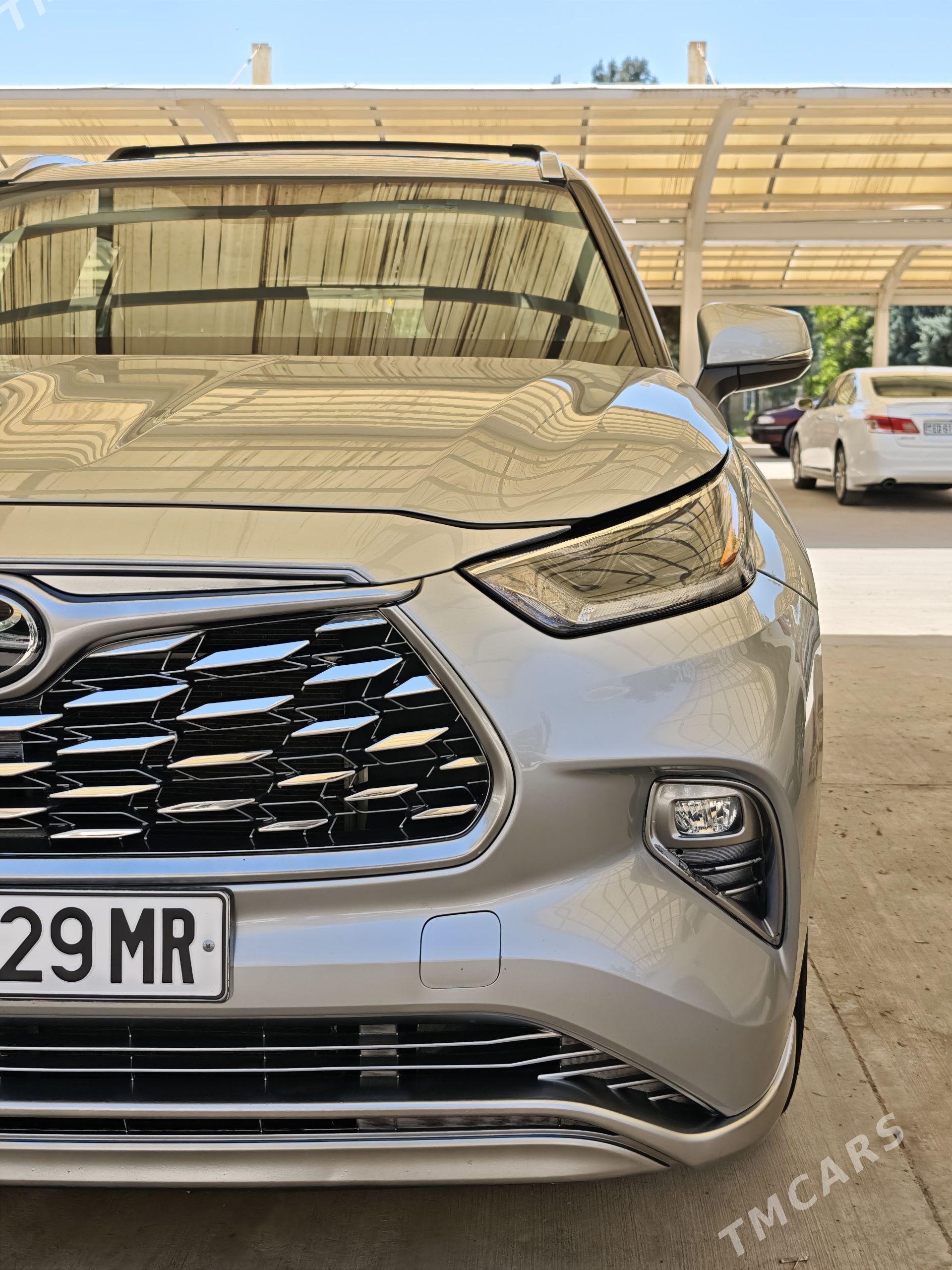Toyota Highlander 2022 - 620 000 TMT - Туркменабат - img 1