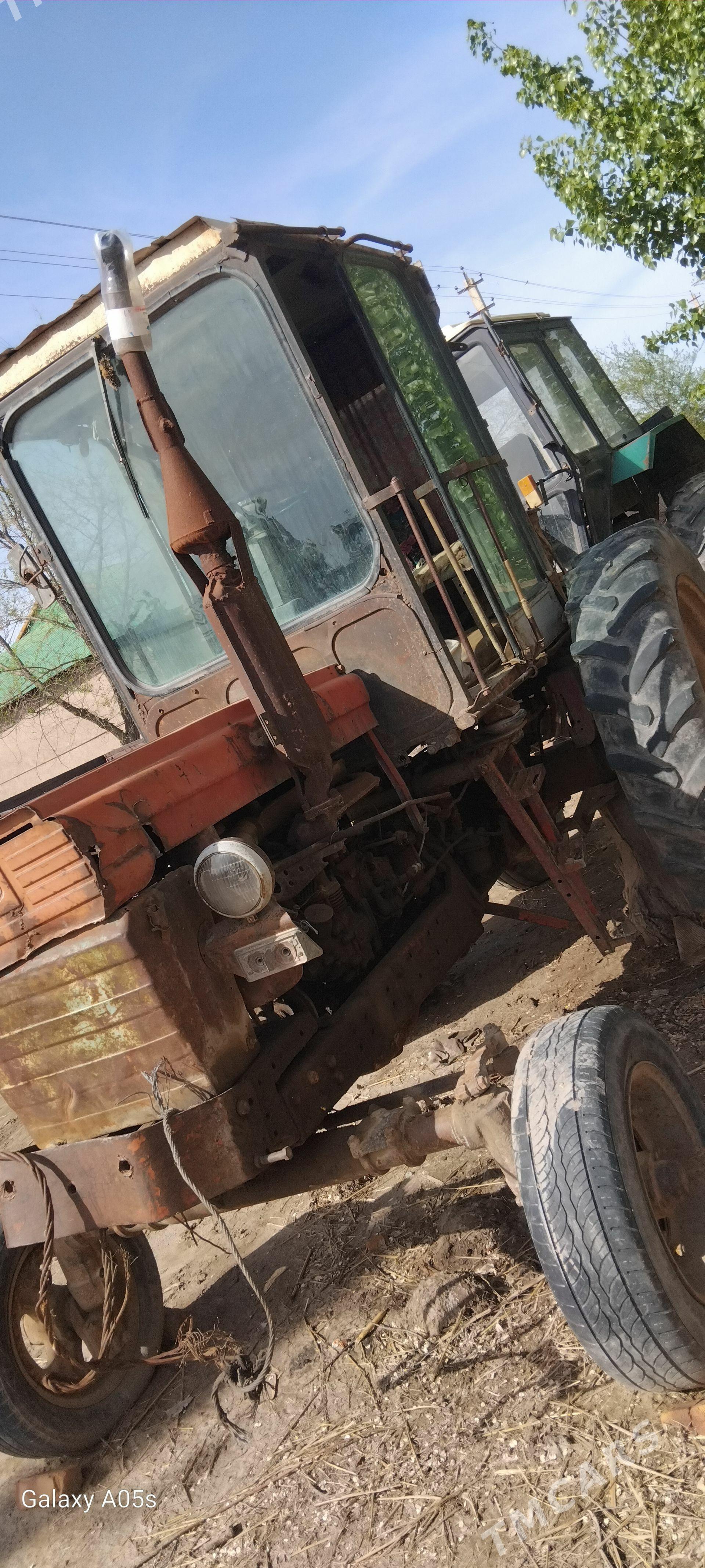 MTZ T-28 1993 - 22 000 TMT - Gurbansoltan Eje - img 1