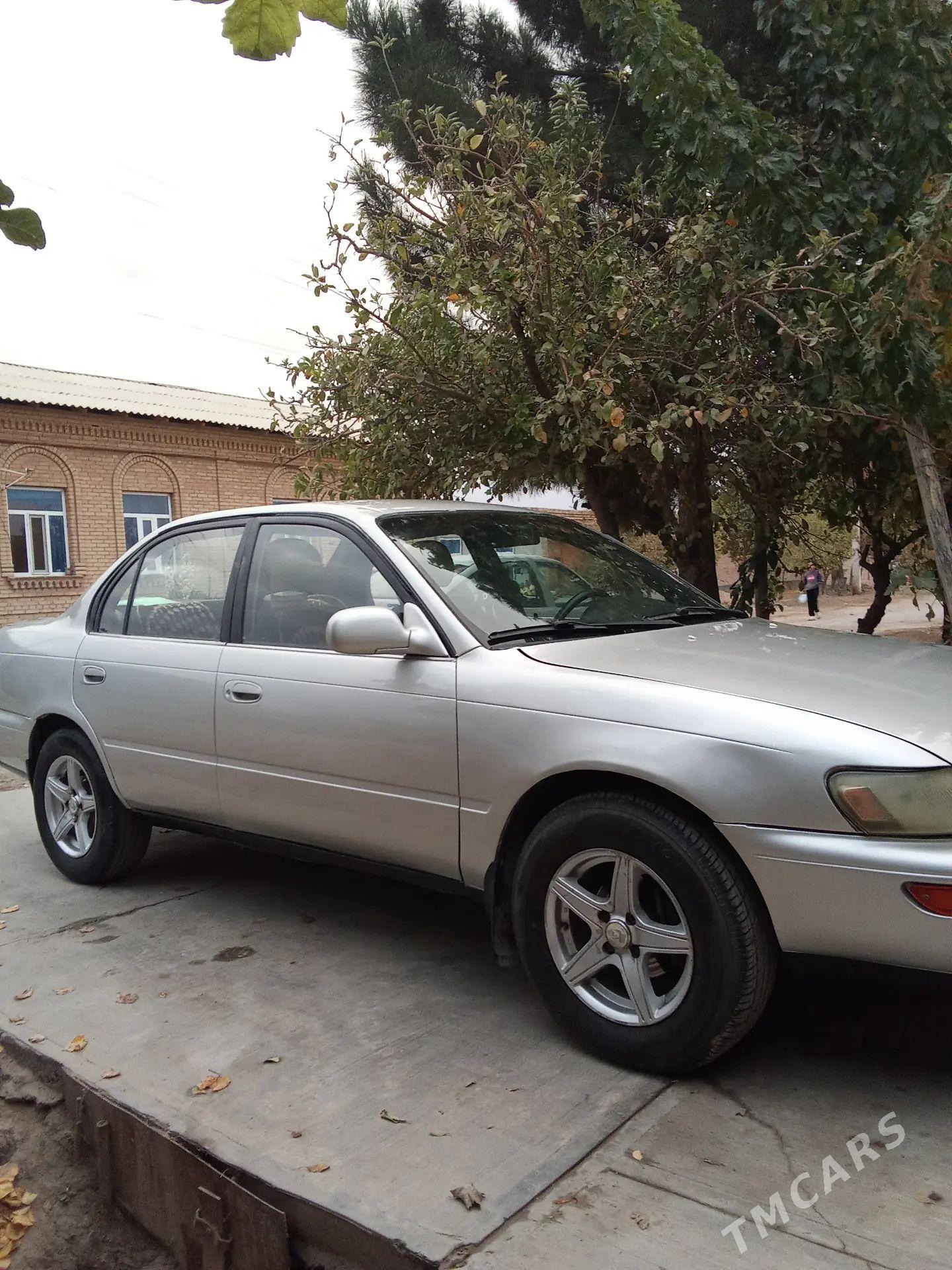 Toyota Corolla 1993 - 70 000 TMT - Туркменабат - img 1
