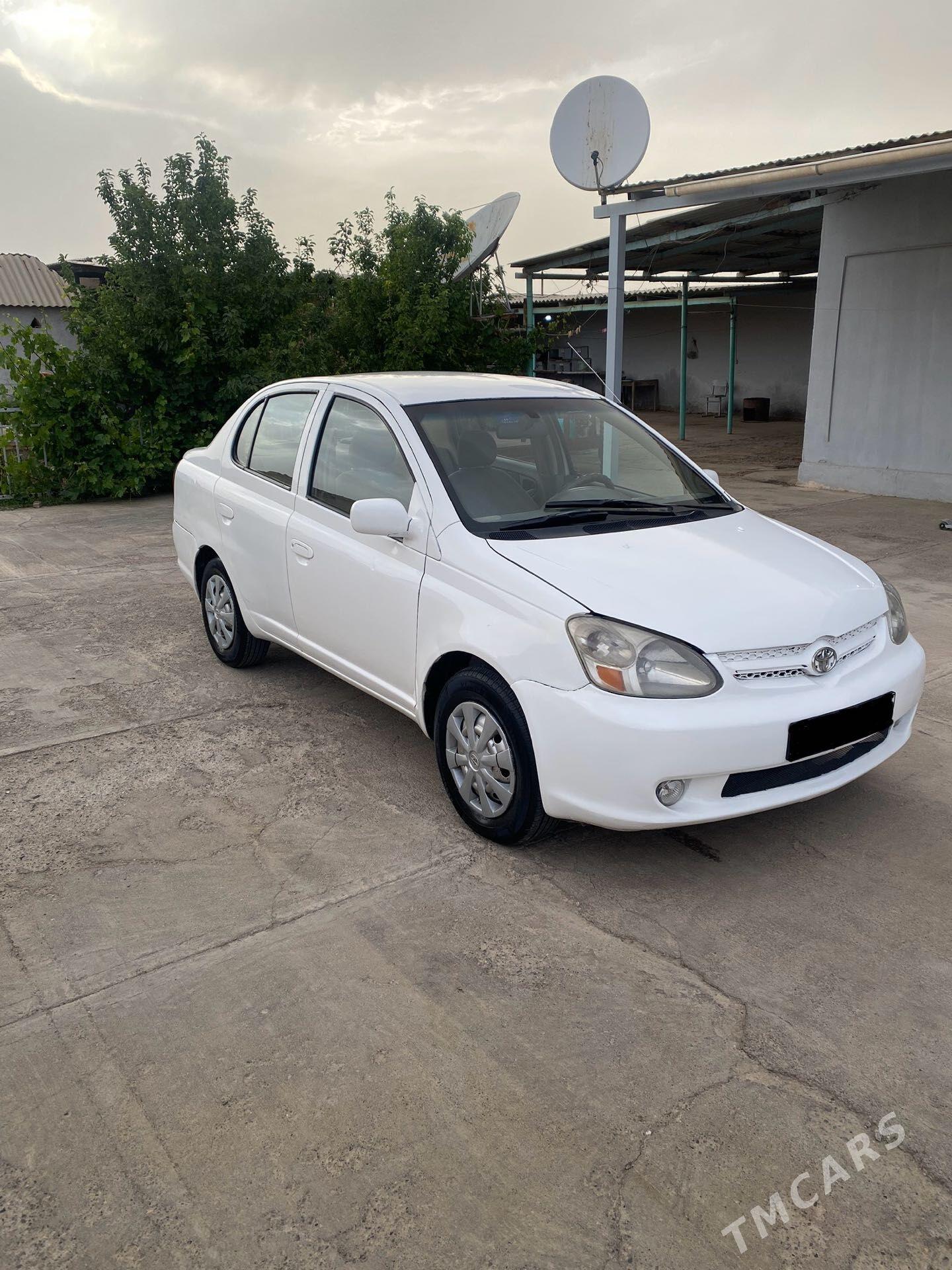 Toyota Echo 2002 - 77 000 TMT - Серахс - img 1