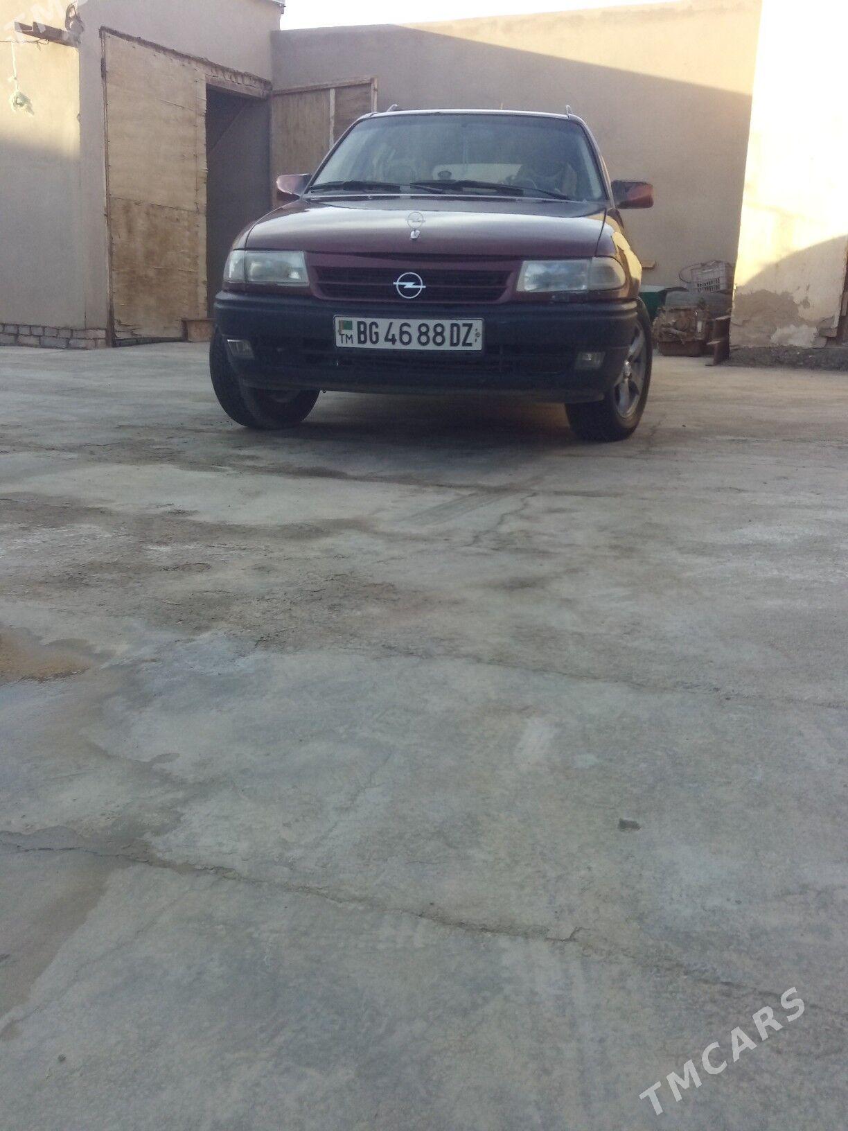 Opel Astra 1992 - 50 000 TMT - Дашогуз - img 1